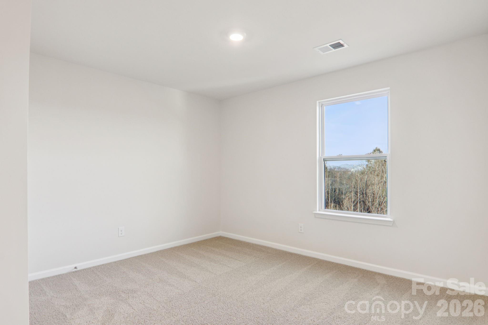 823 Adelston Lane — Asheville