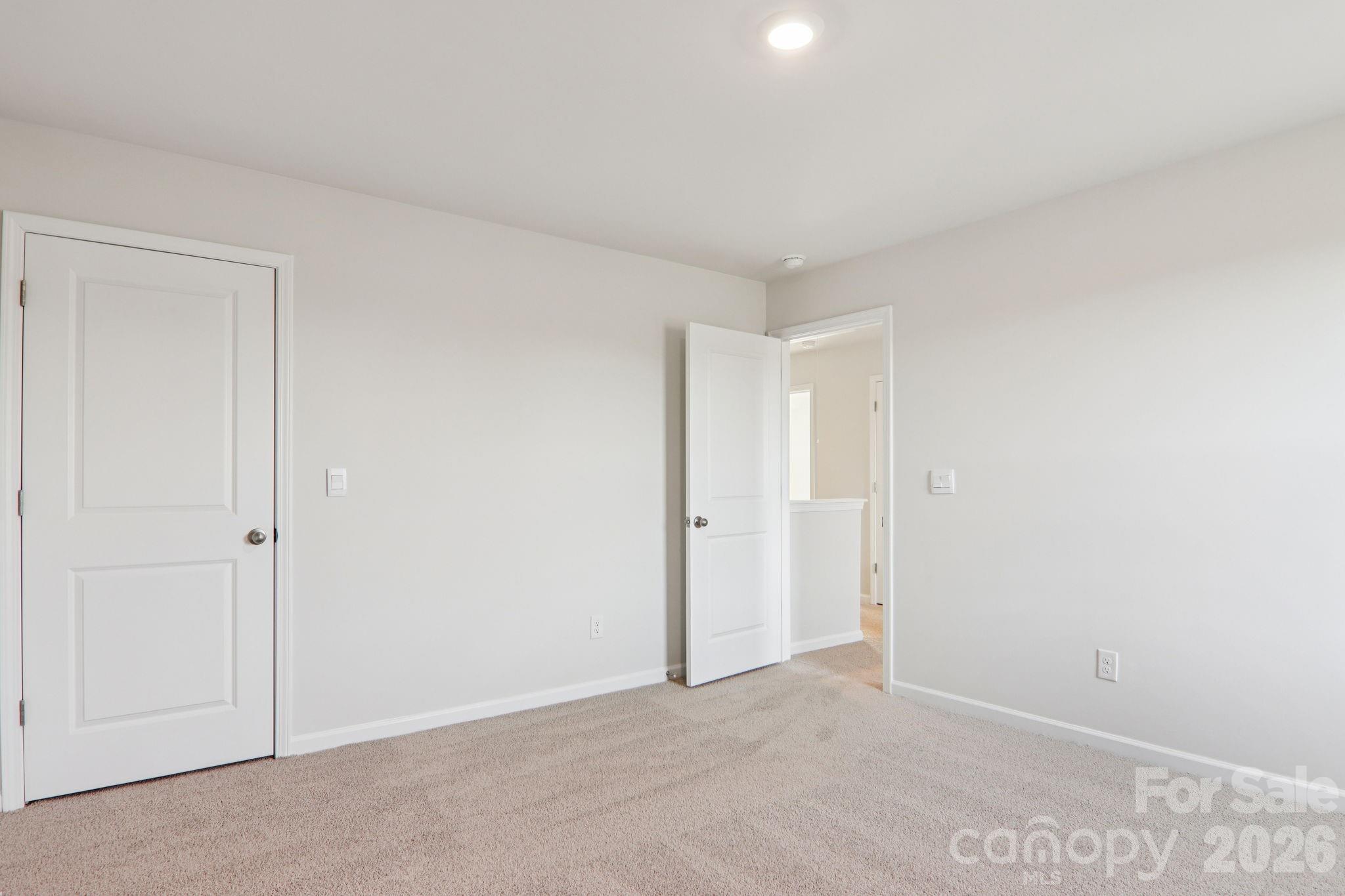 823 Adelston Lane — Asheville