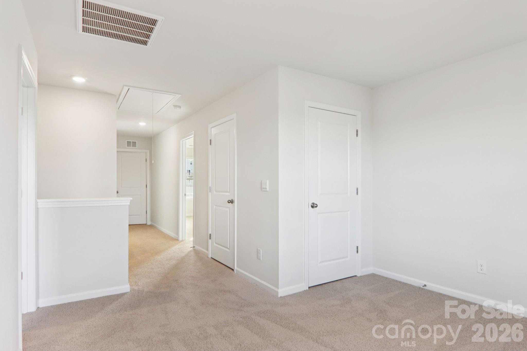 823 Adelston Lane — Asheville