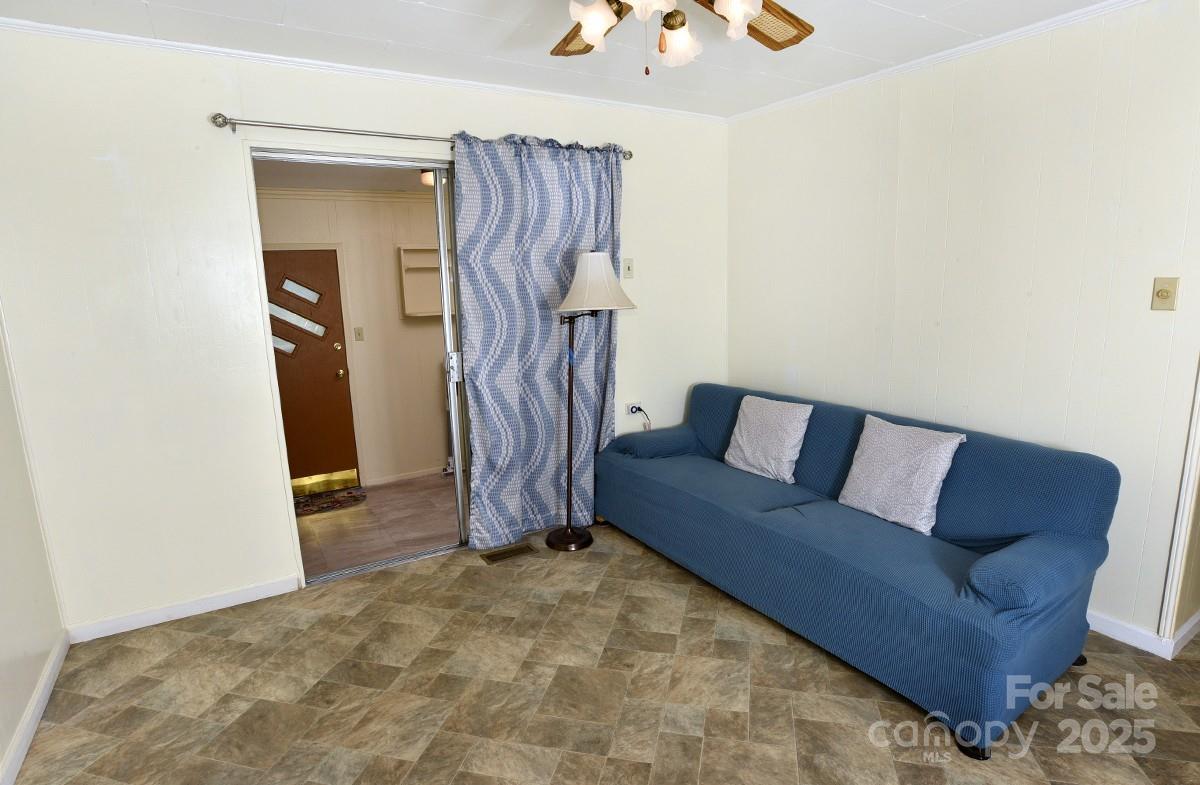 709 Sunset Drive — Salisbury