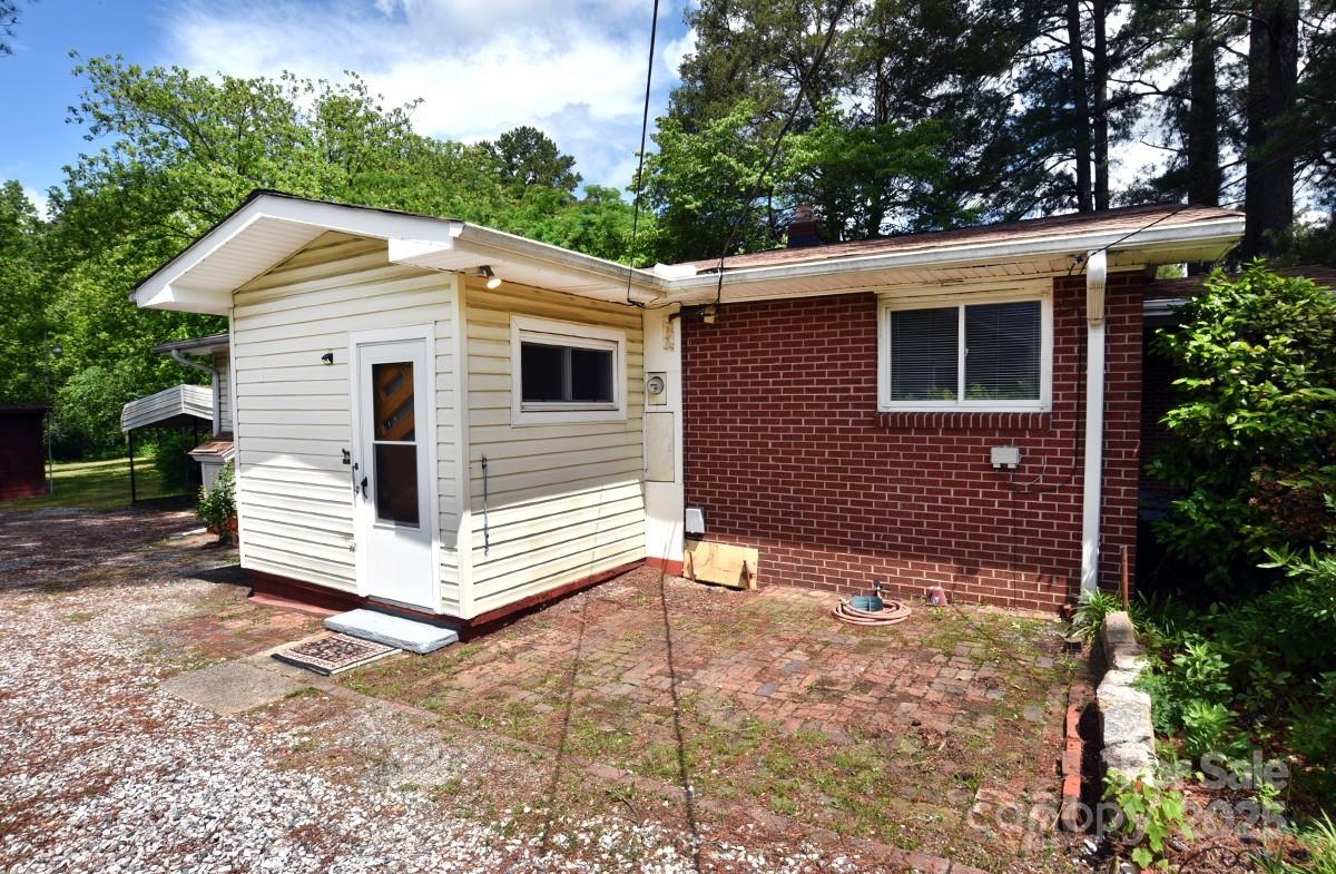 709 Sunset Drive — Salisbury
