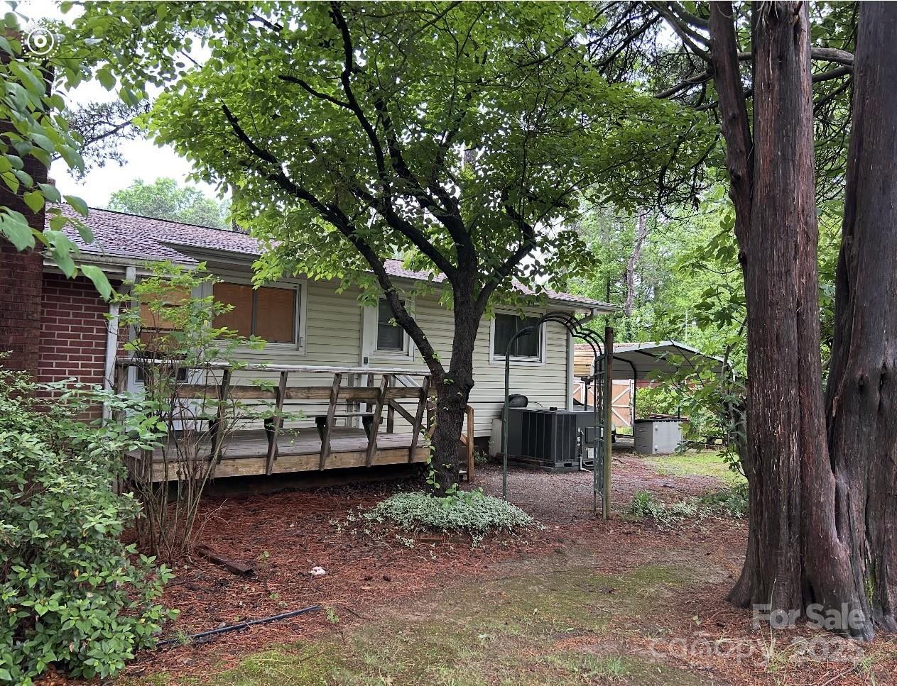 709 Sunset Drive — Salisbury