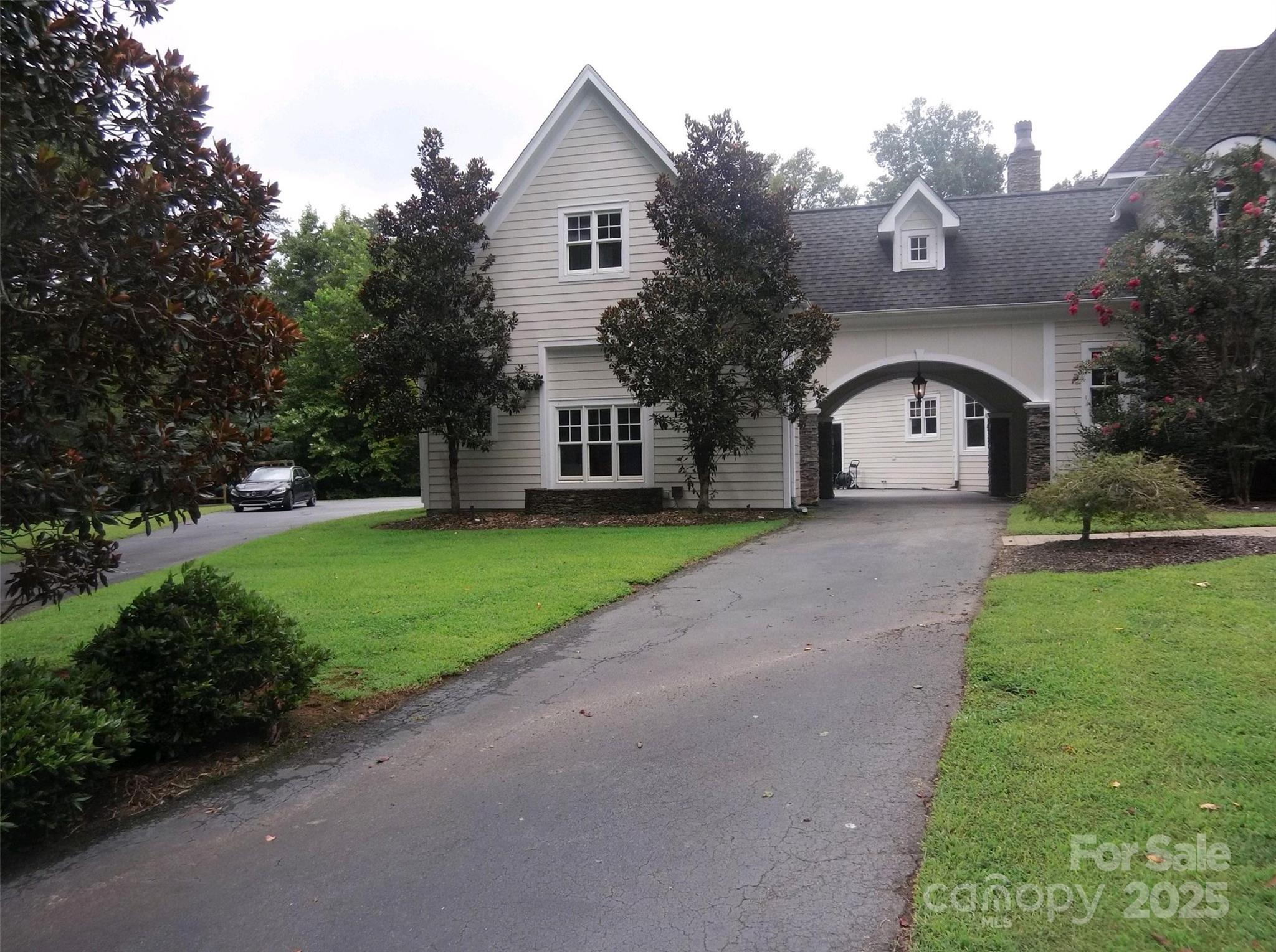 450 Greywalls Lane — Iron Station