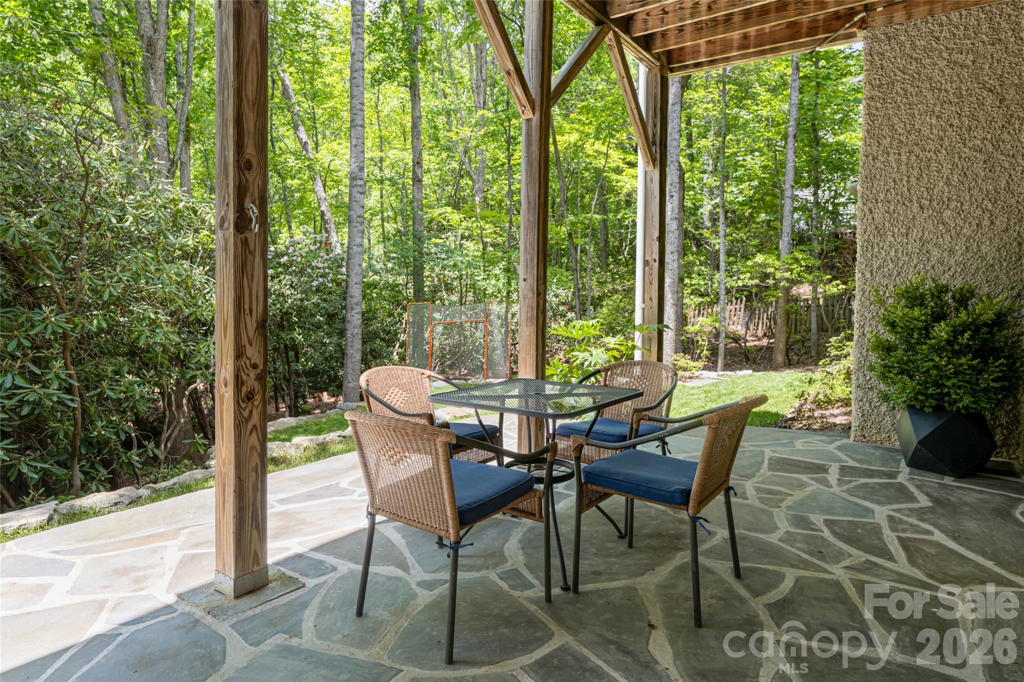20 East Owl Creek Lane — Fairview