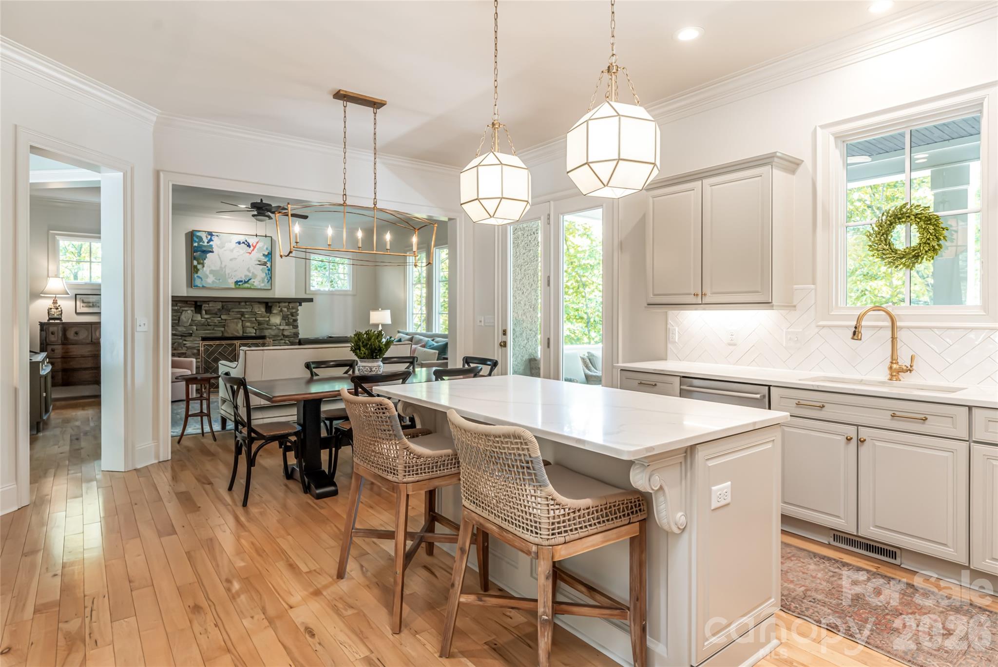 20 East Owl Creek Lane — Fairview