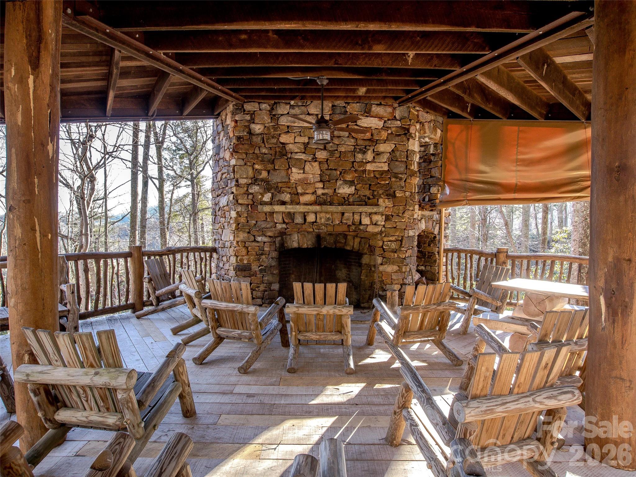 20 East Owl Creek Lane — Fairview