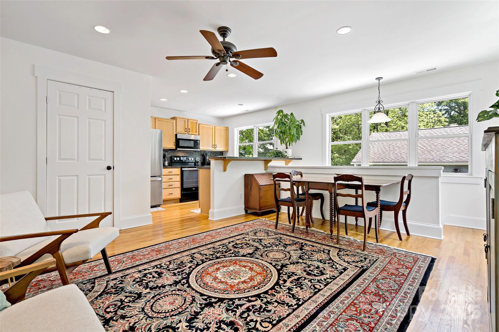 24 Browndale Road — Asheville