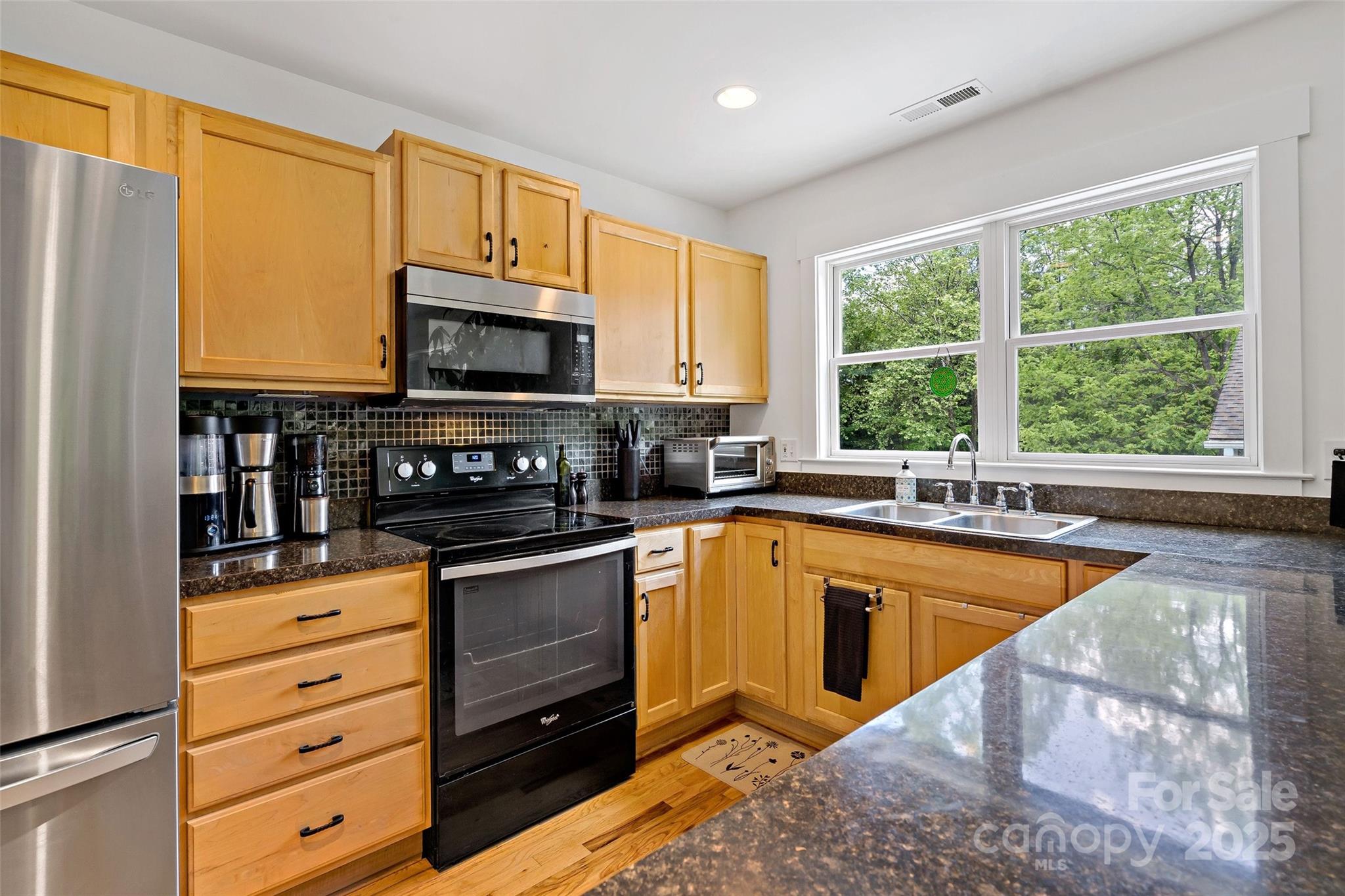 24 Browndale Road — Asheville