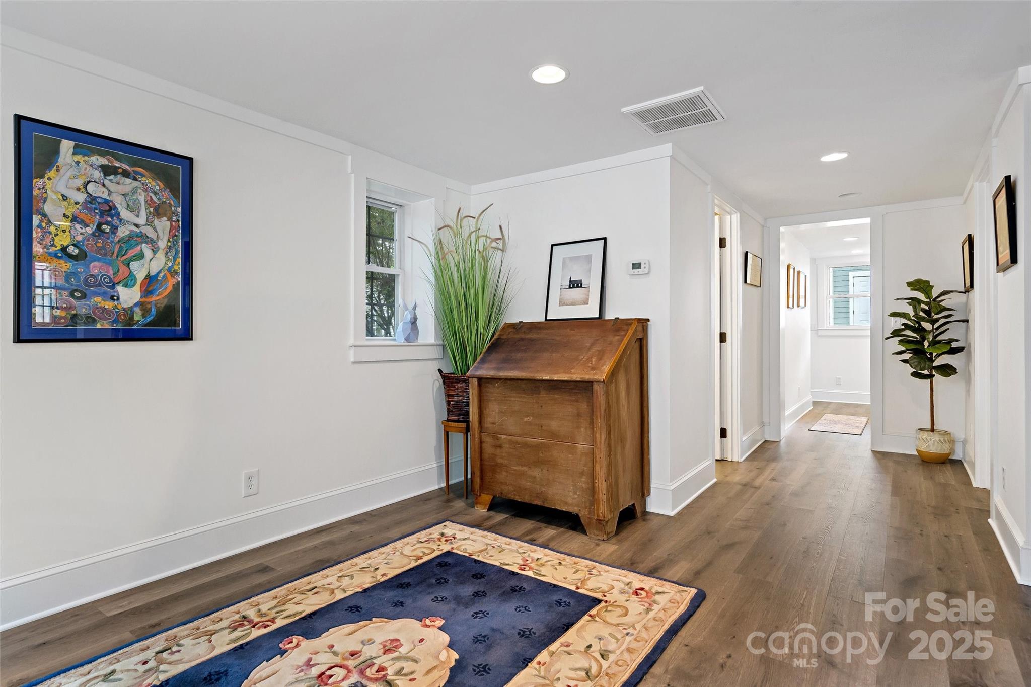 24 Browndale Road — Asheville