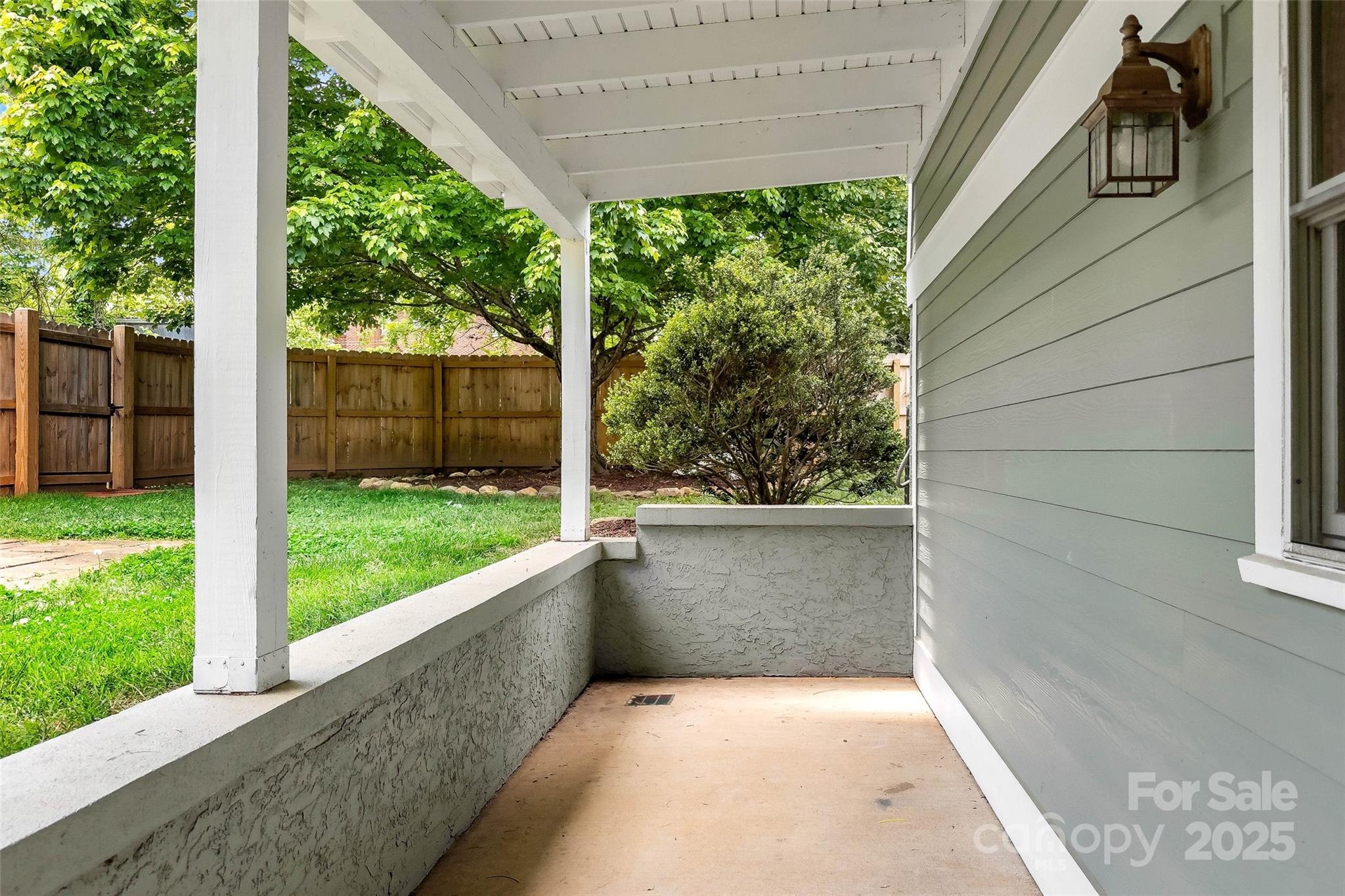 24 Browndale Road — Asheville