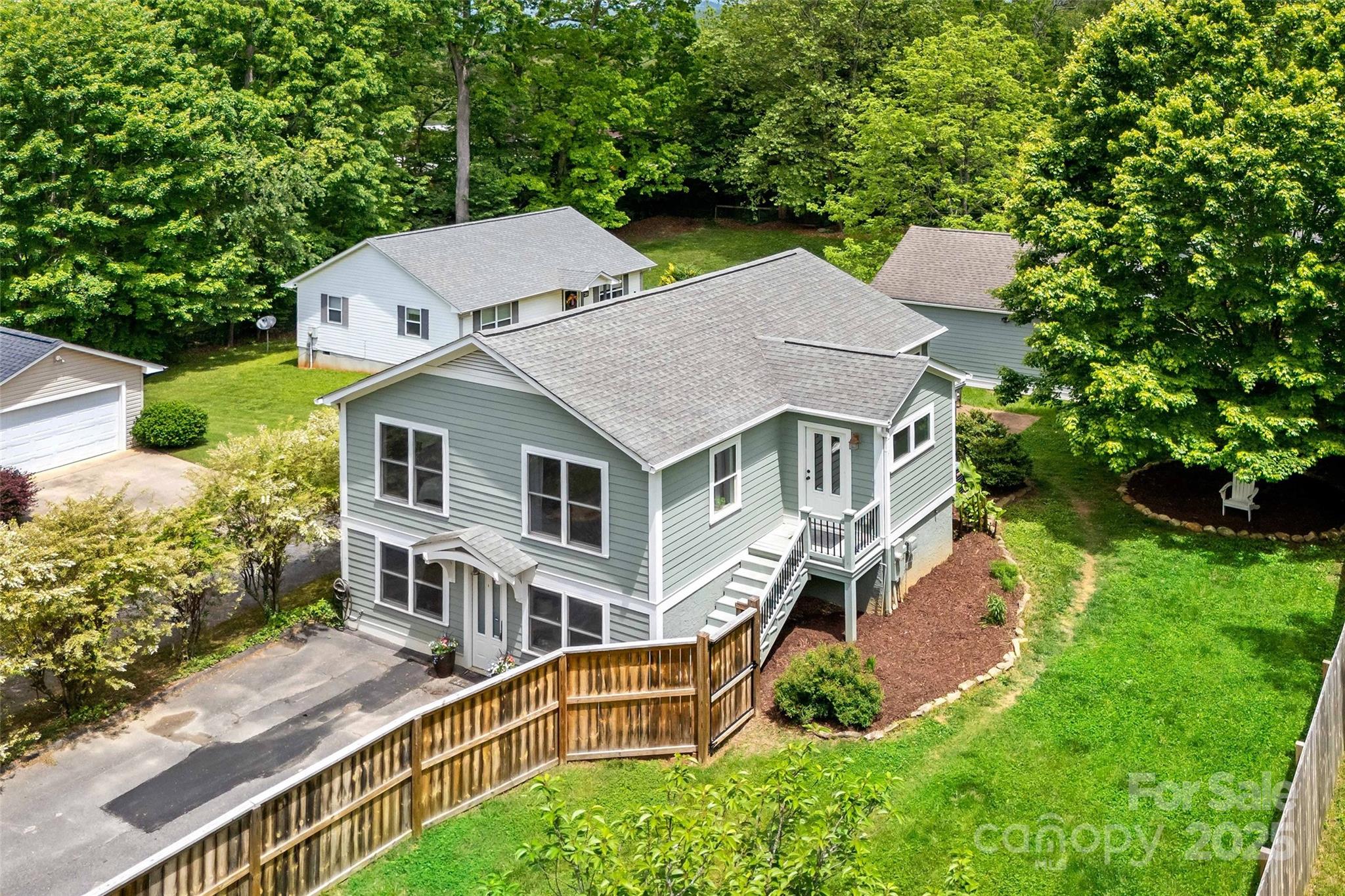 24 Browndale Road — Asheville