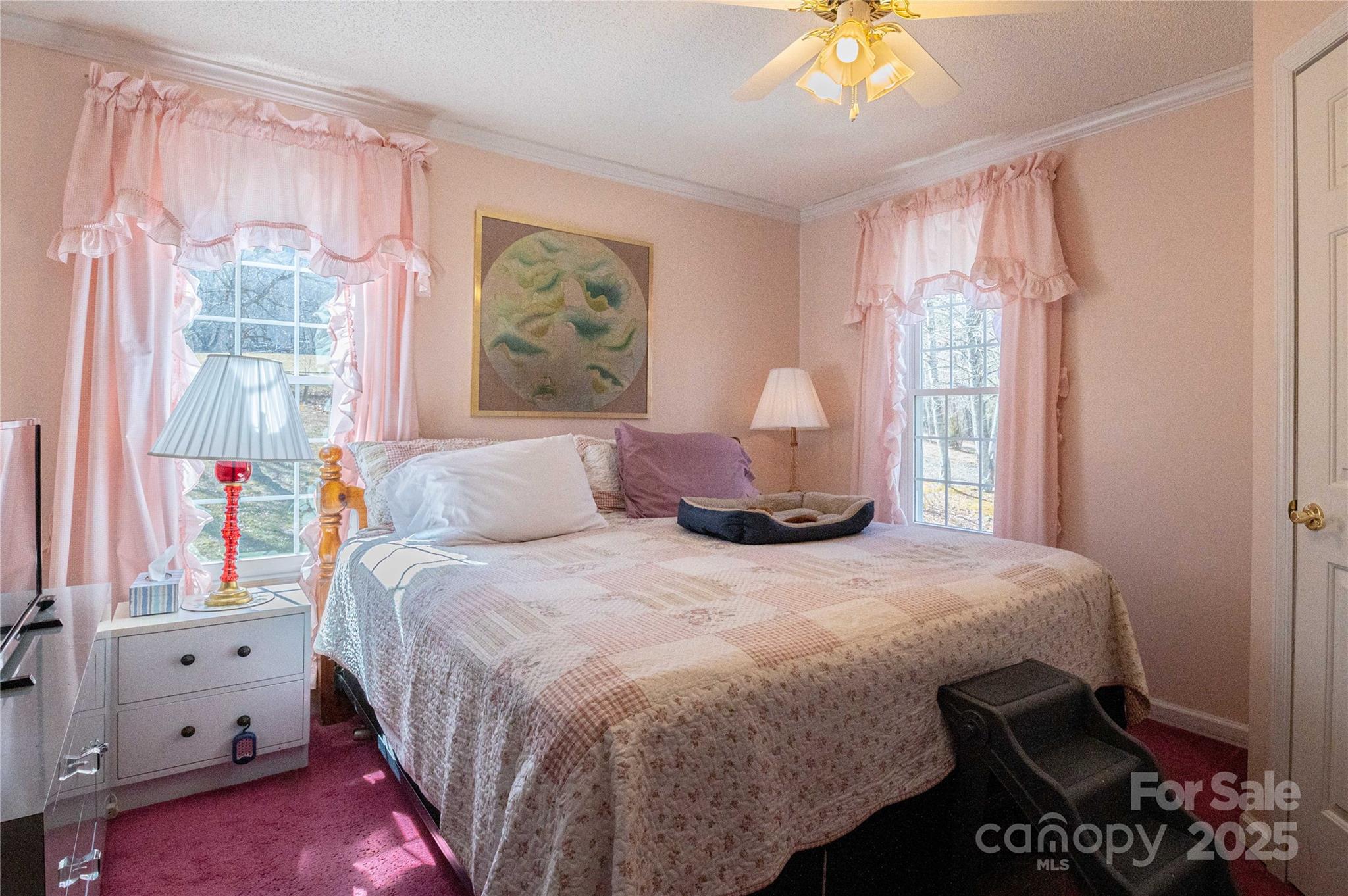 120 Powderhorn Drive — Burnsville