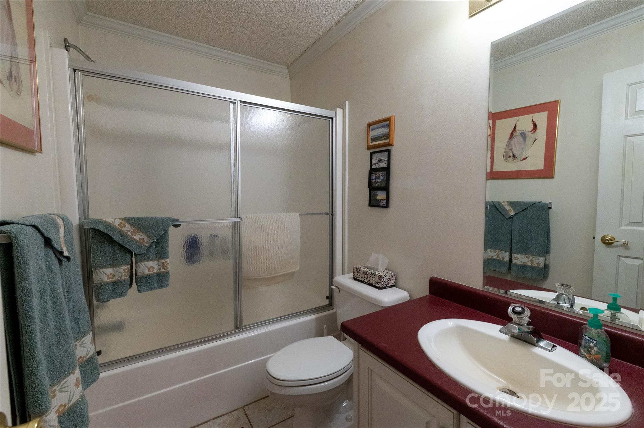 120 Powderhorn Drive — Burnsville