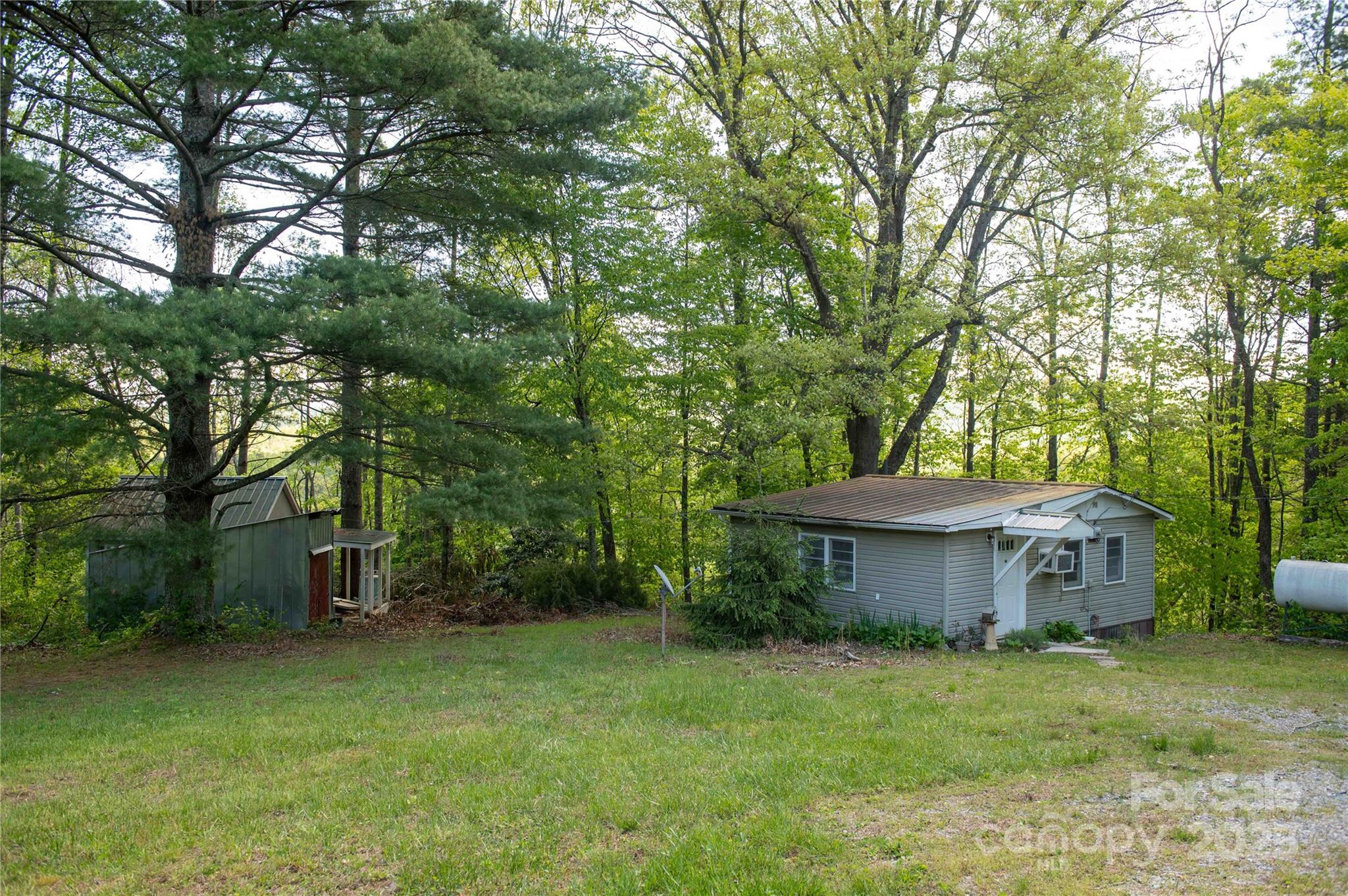 120 Powderhorn Drive — Burnsville