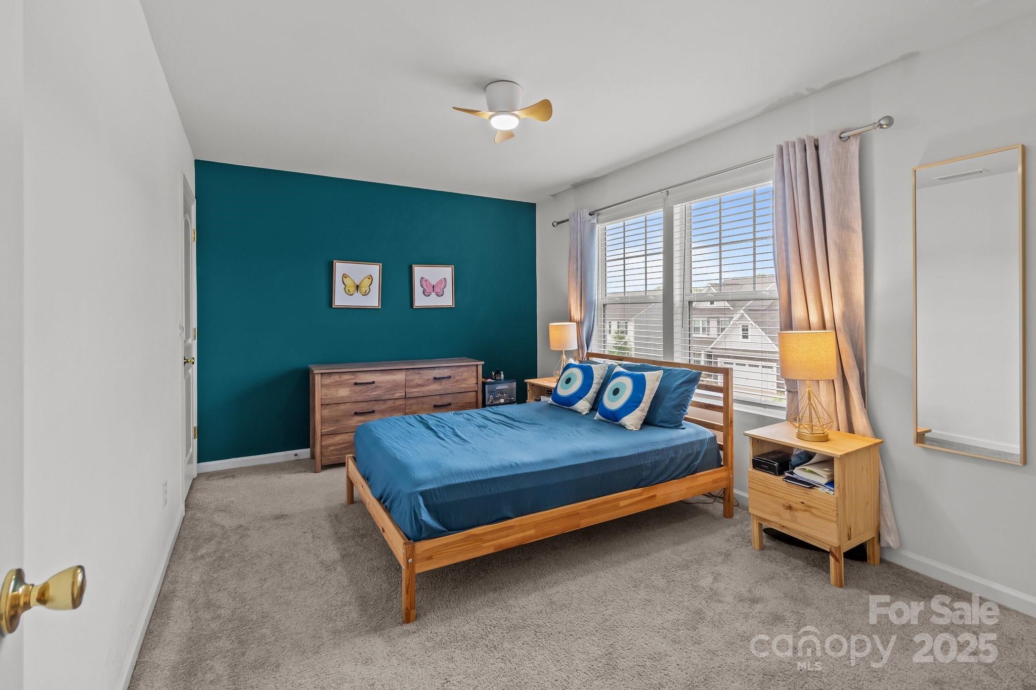 9132 Colwick Hill Lane — Charlotte