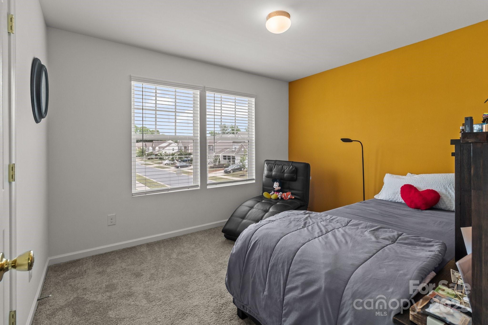 9132 Colwick Hill Lane — Charlotte