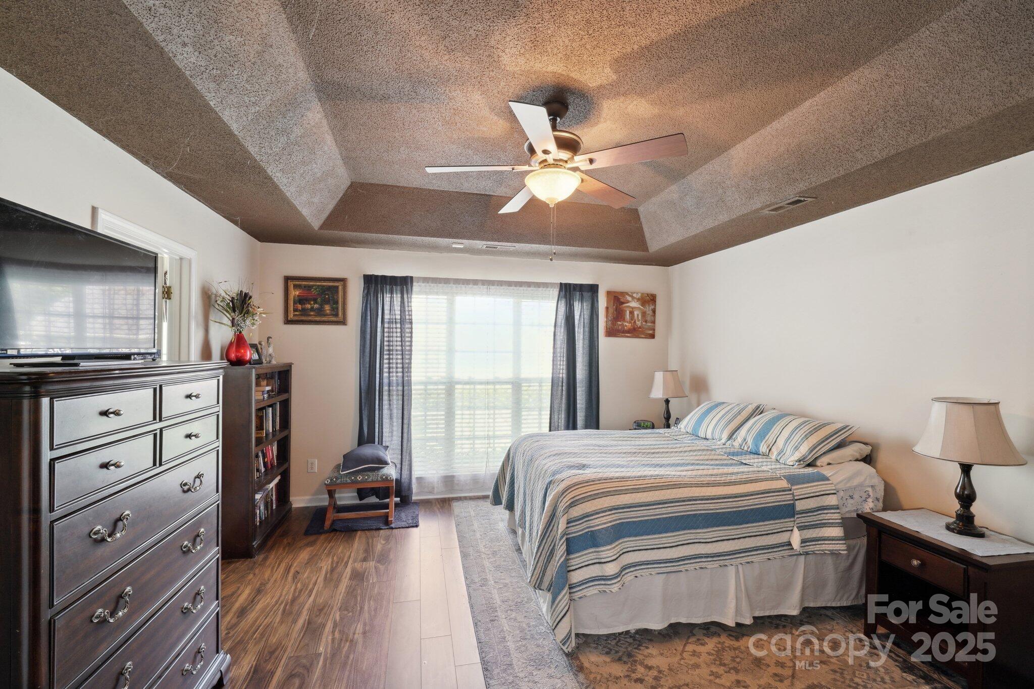 8105 Castlemaine Drive — Matthews