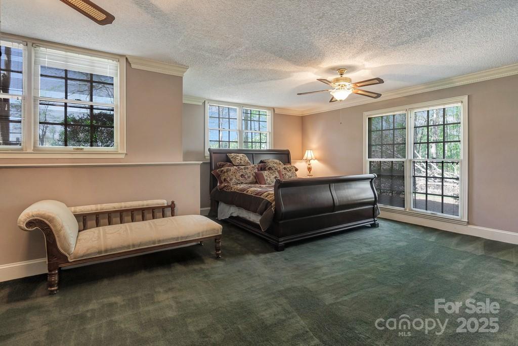 201 Hughes Creek — Columbus