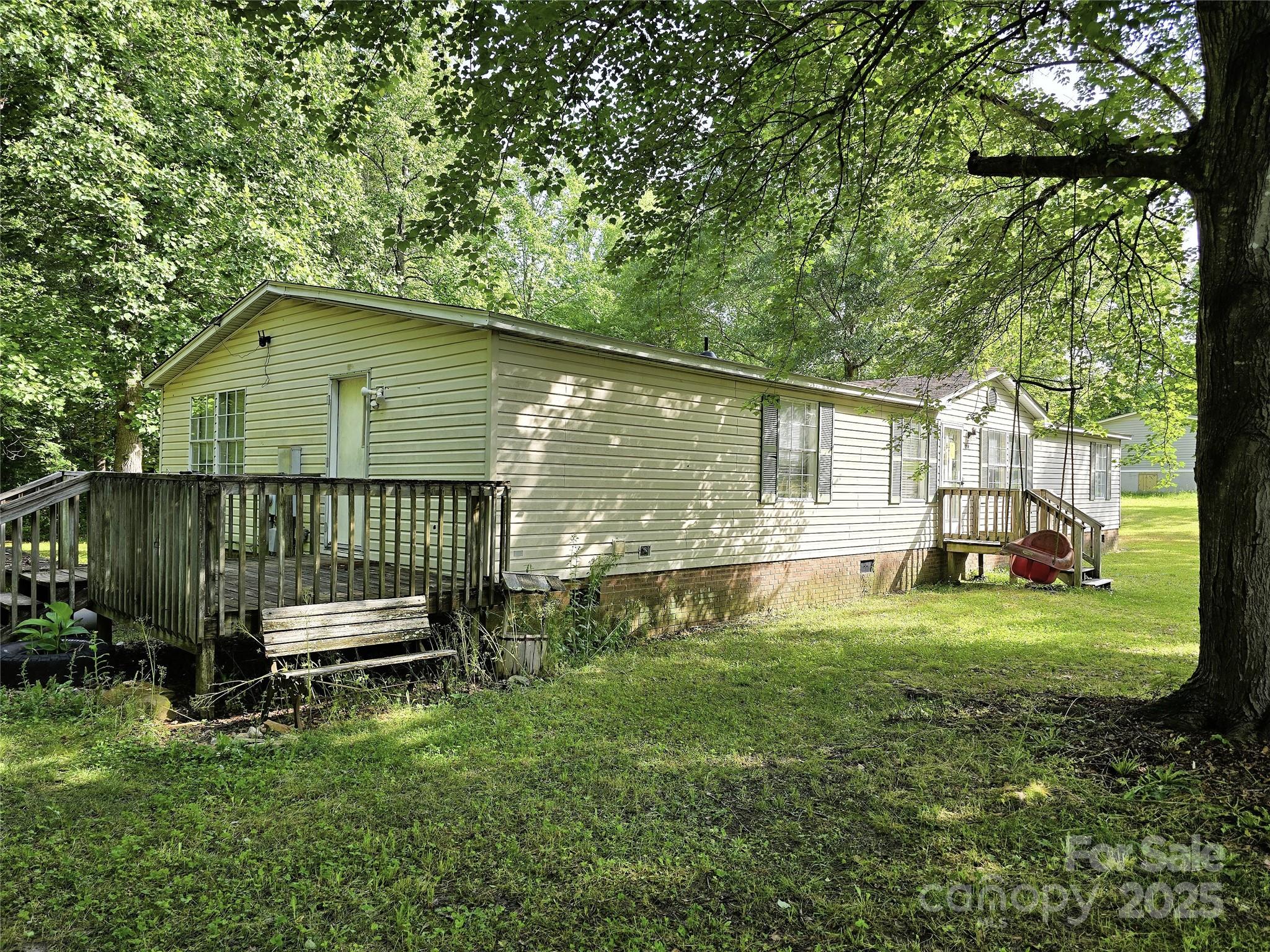 219 Watterson Road — Grover