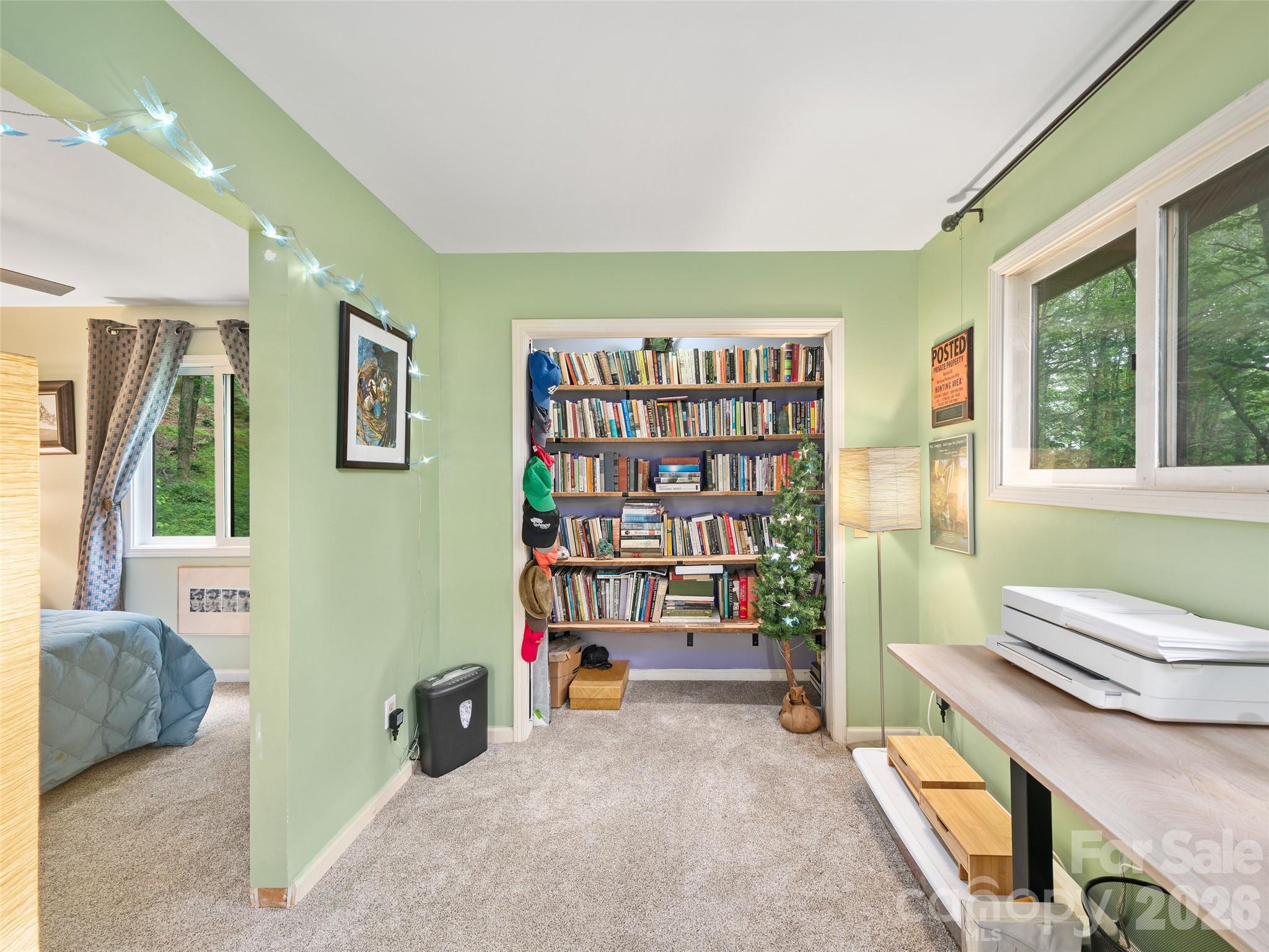 278 Mount View Drive — Burnsville