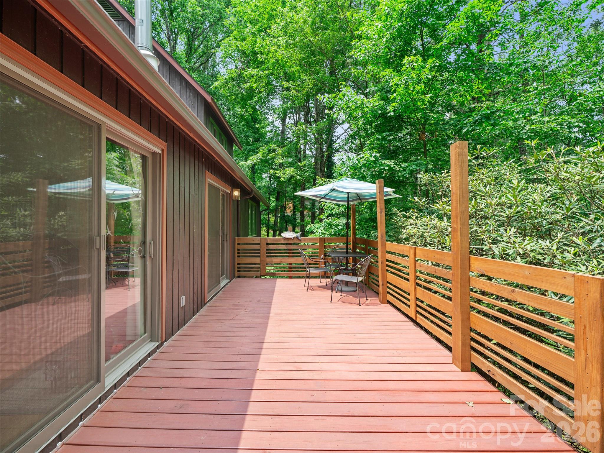 278 Mount View Drive — Burnsville