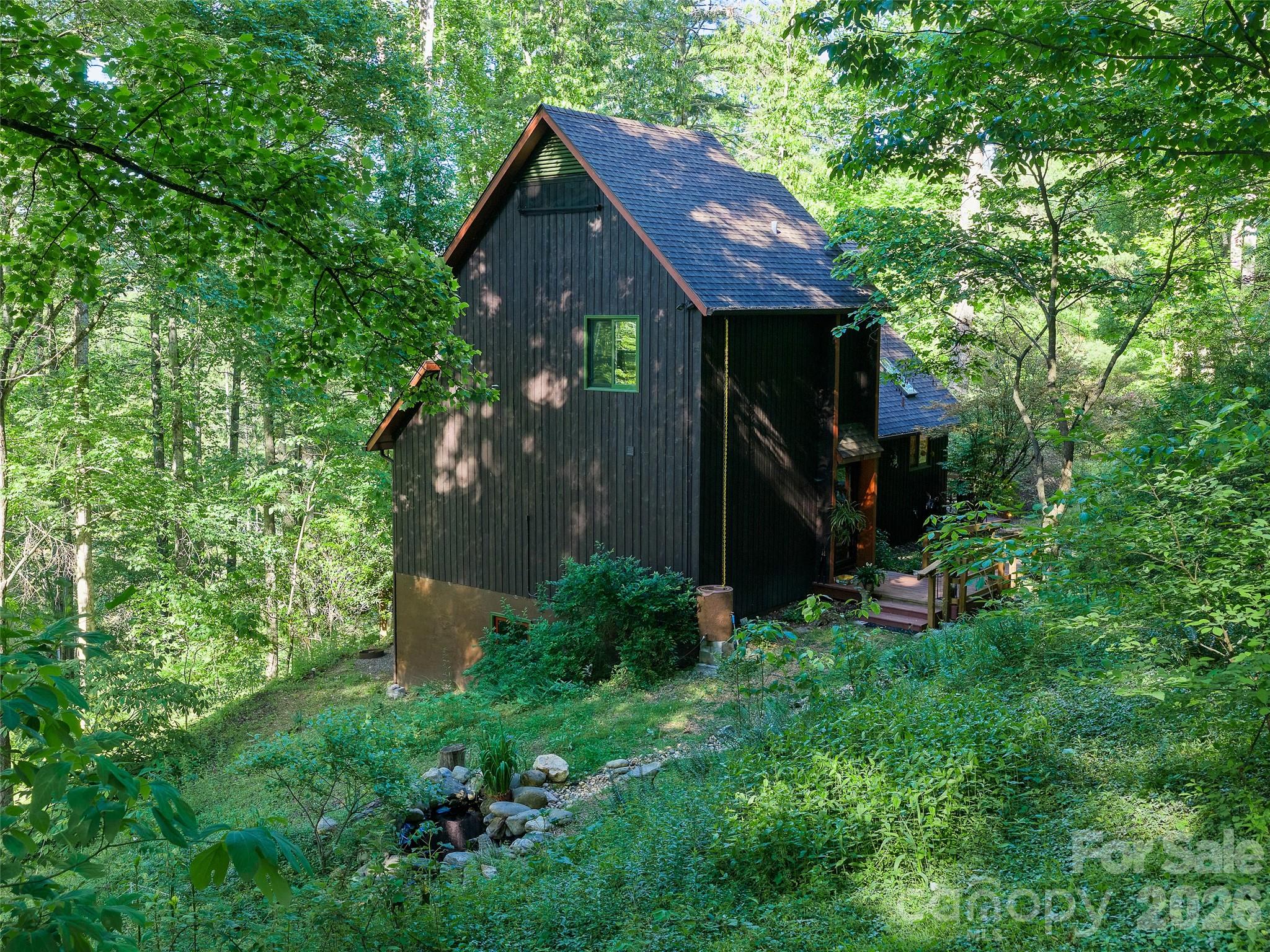 278 Mount View Drive — Burnsville
