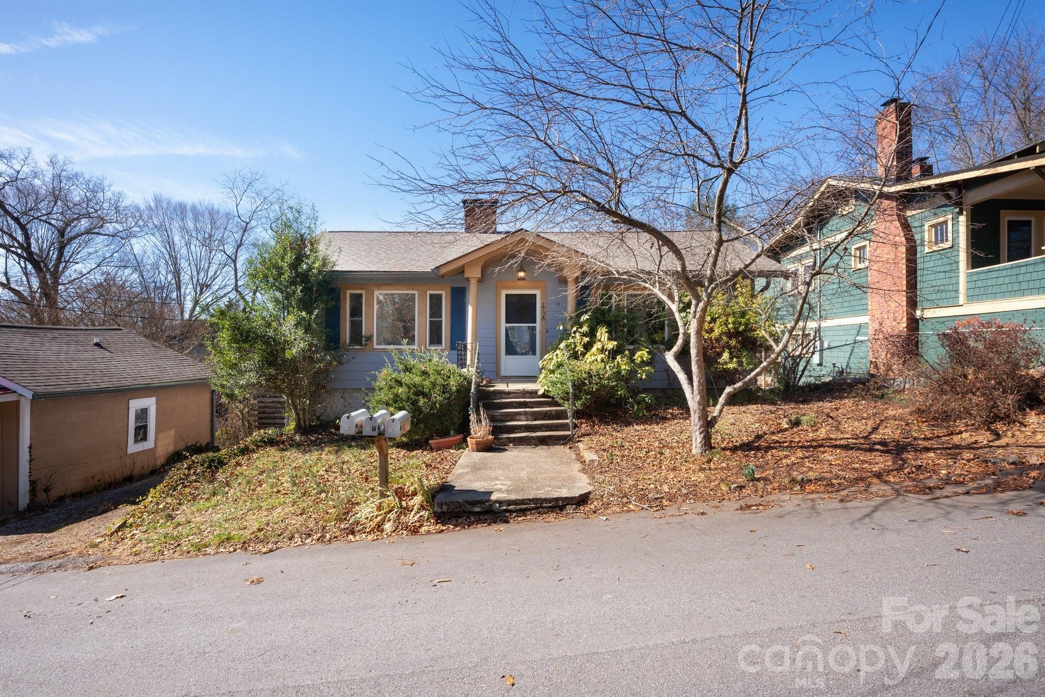 17 & 19 Hubbard Avenue — Asheville