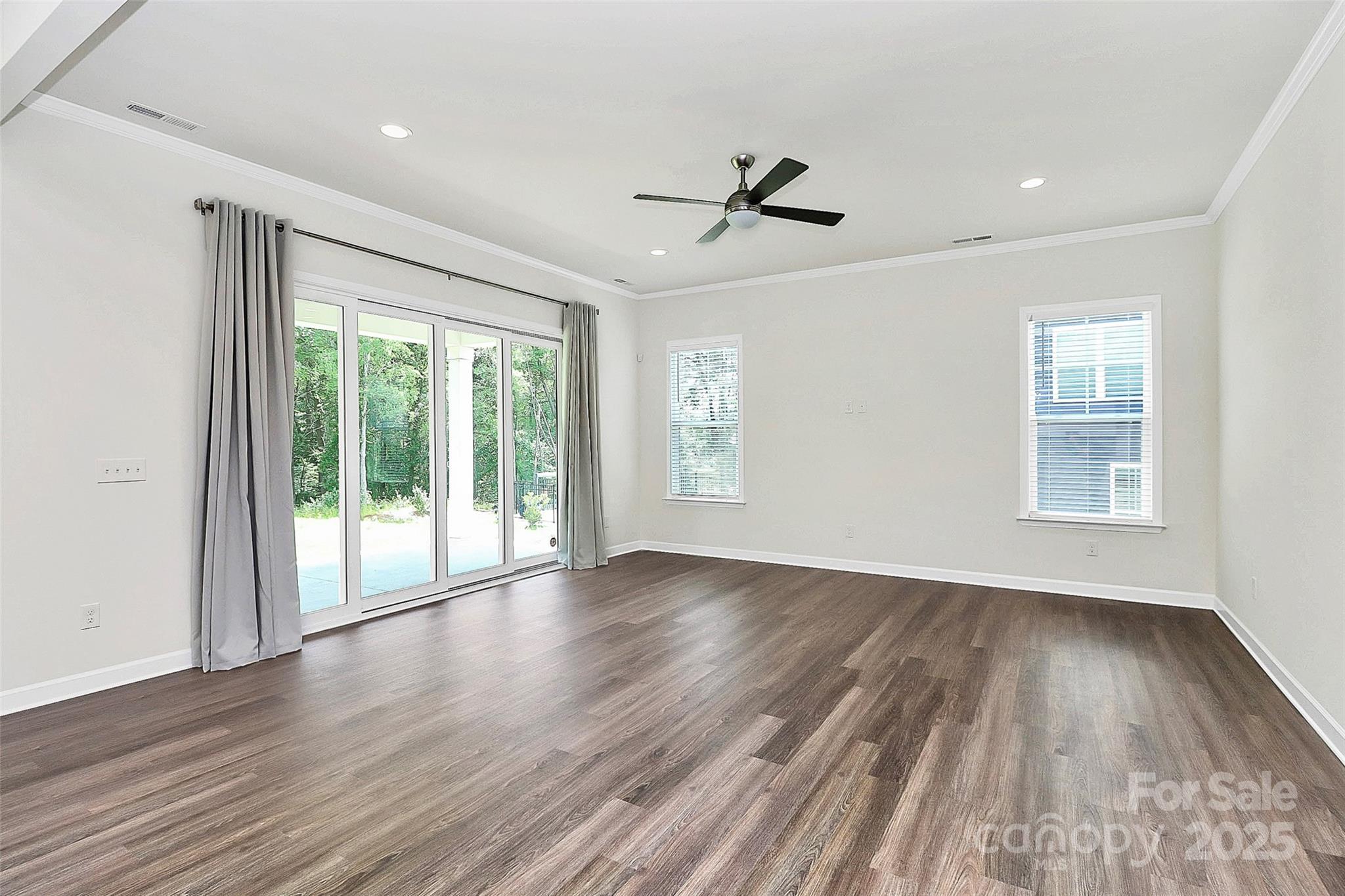163 Crenshaw Place NW — Concord