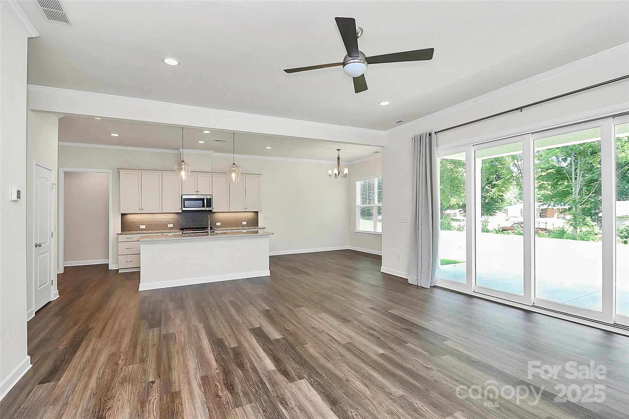 163 Crenshaw Place NW — Concord