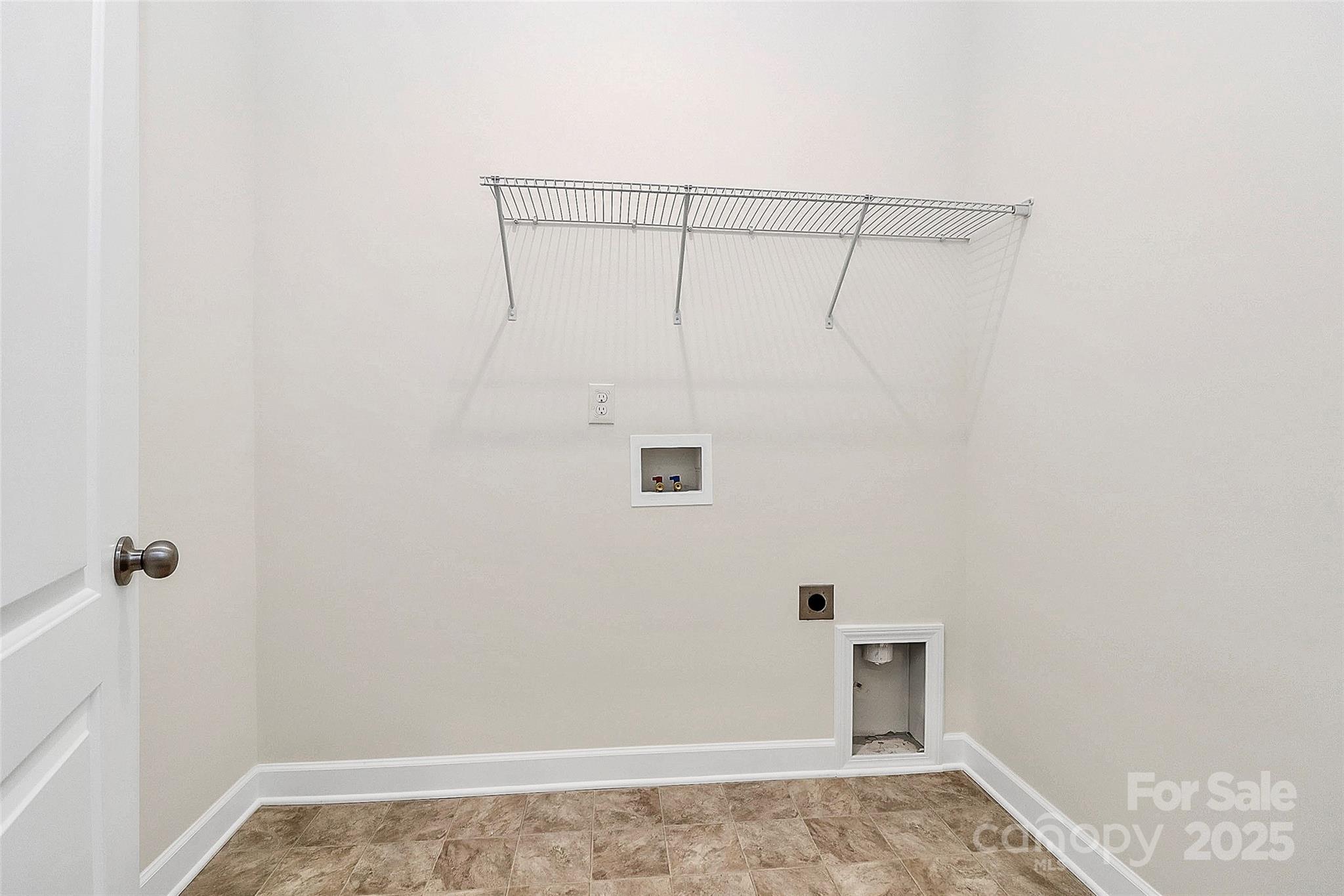 163 Crenshaw Place NW — Concord