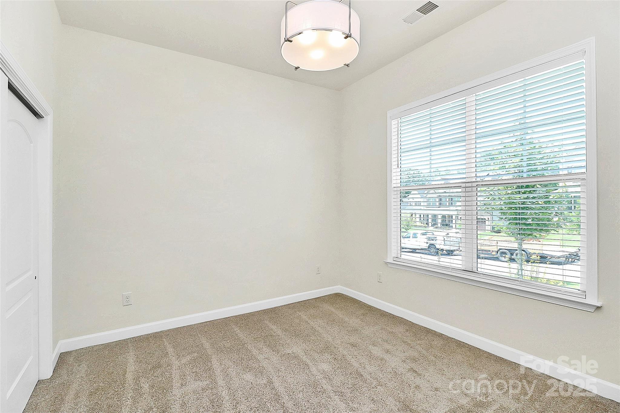 163 Crenshaw Place NW — Concord