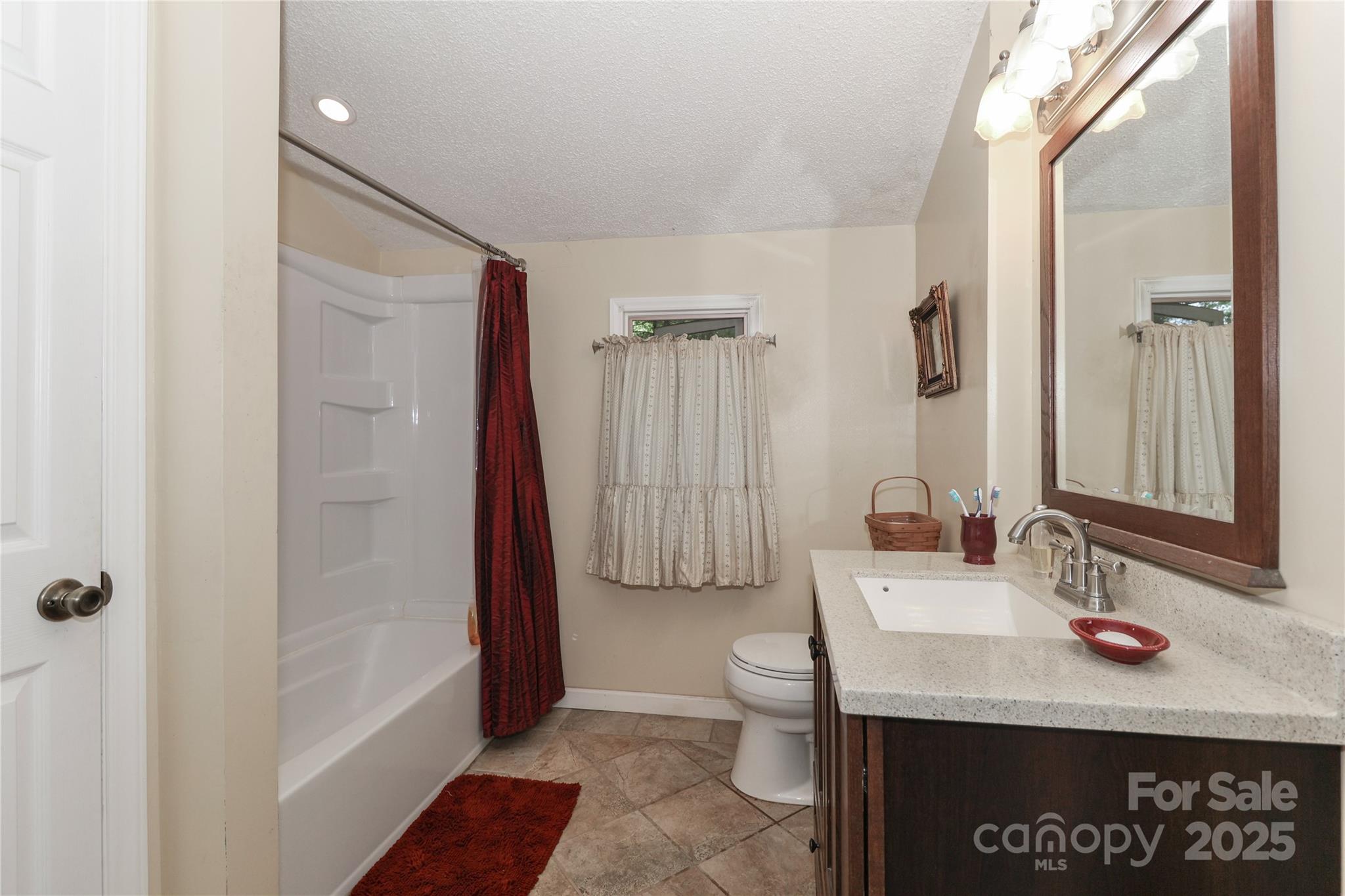 173 Rocky River Road — Mooresville