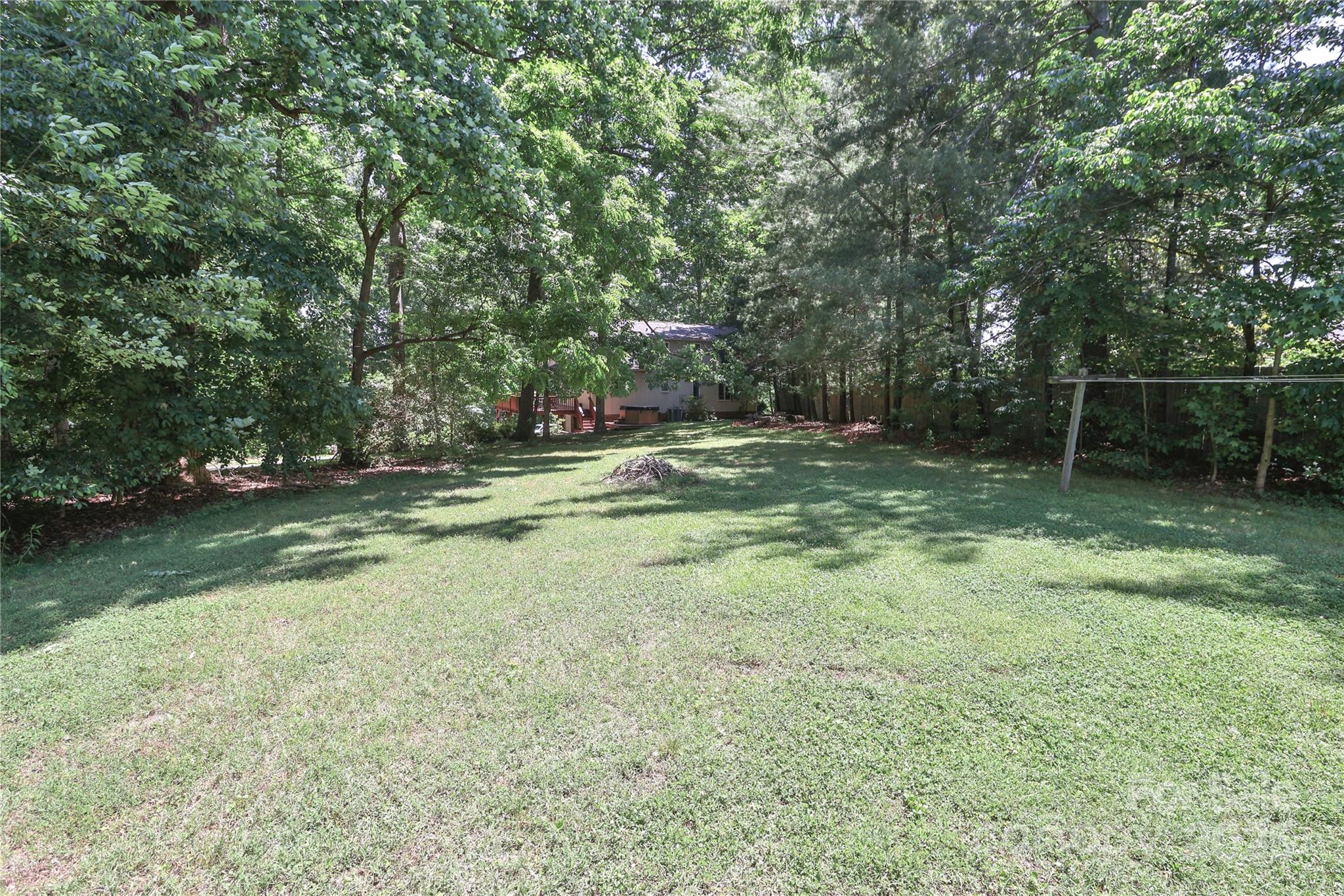 173 Rocky River Road — Mooresville