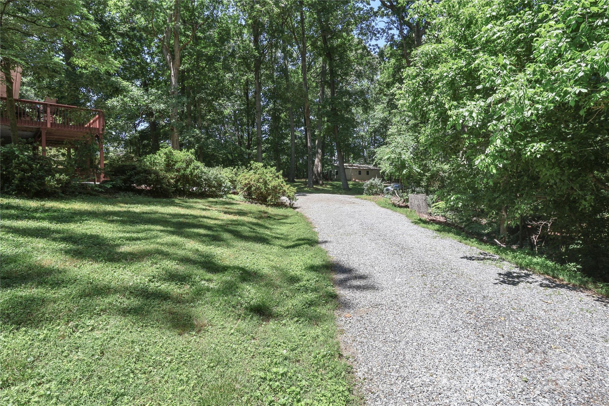 173 Rocky River Road — Mooresville