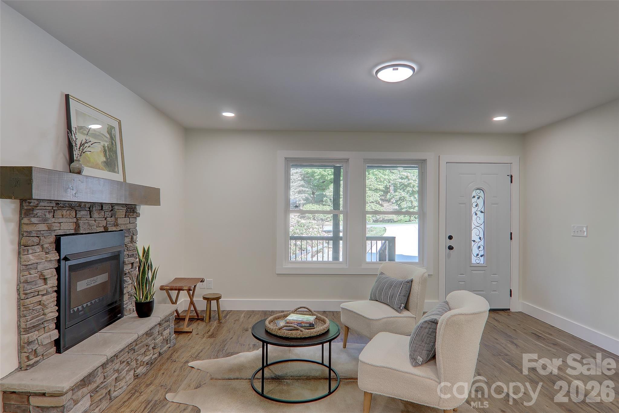 12 Whipoorwill Way — Waynesville