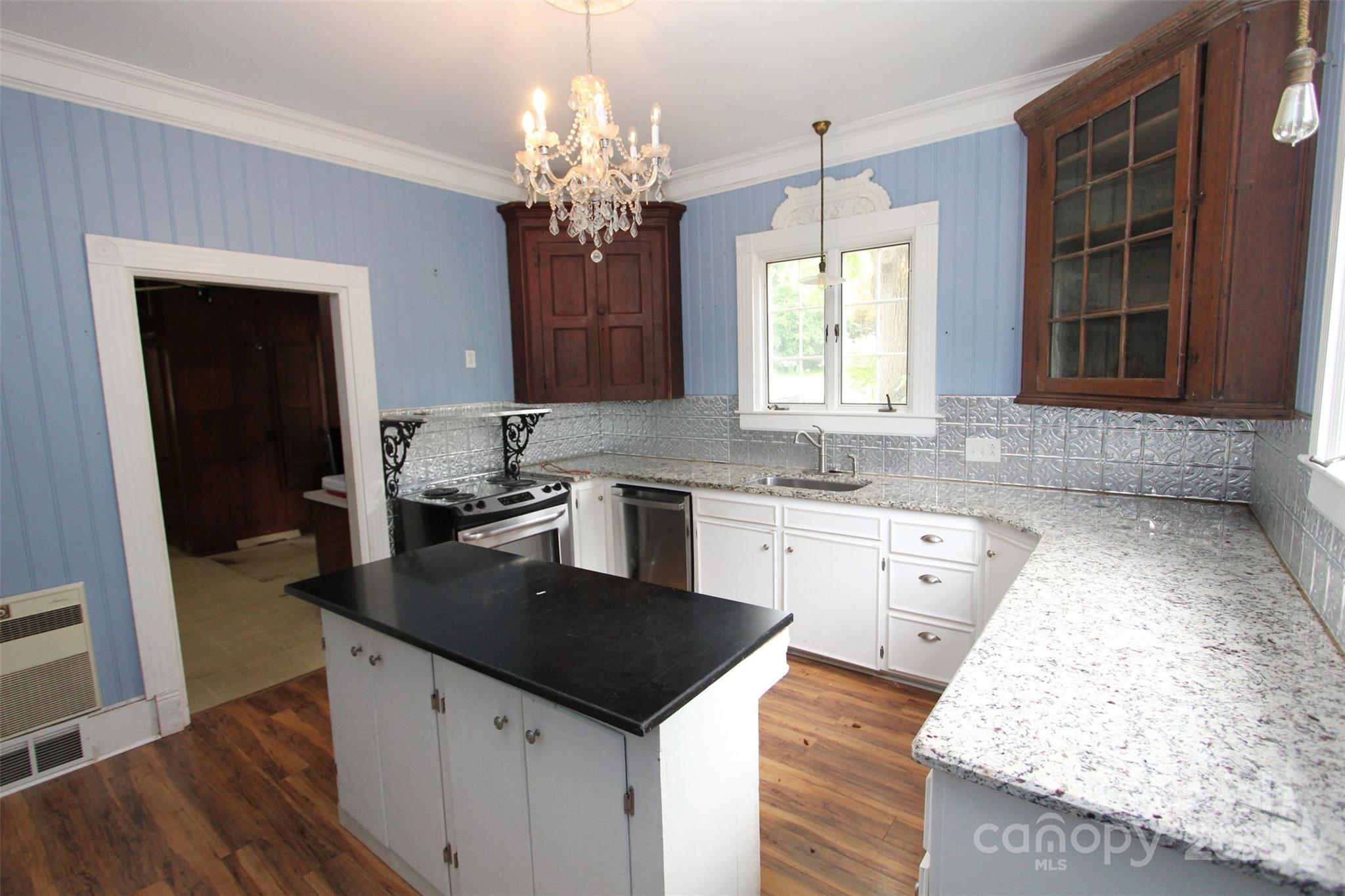 206 Rose Terrace — Wadesboro