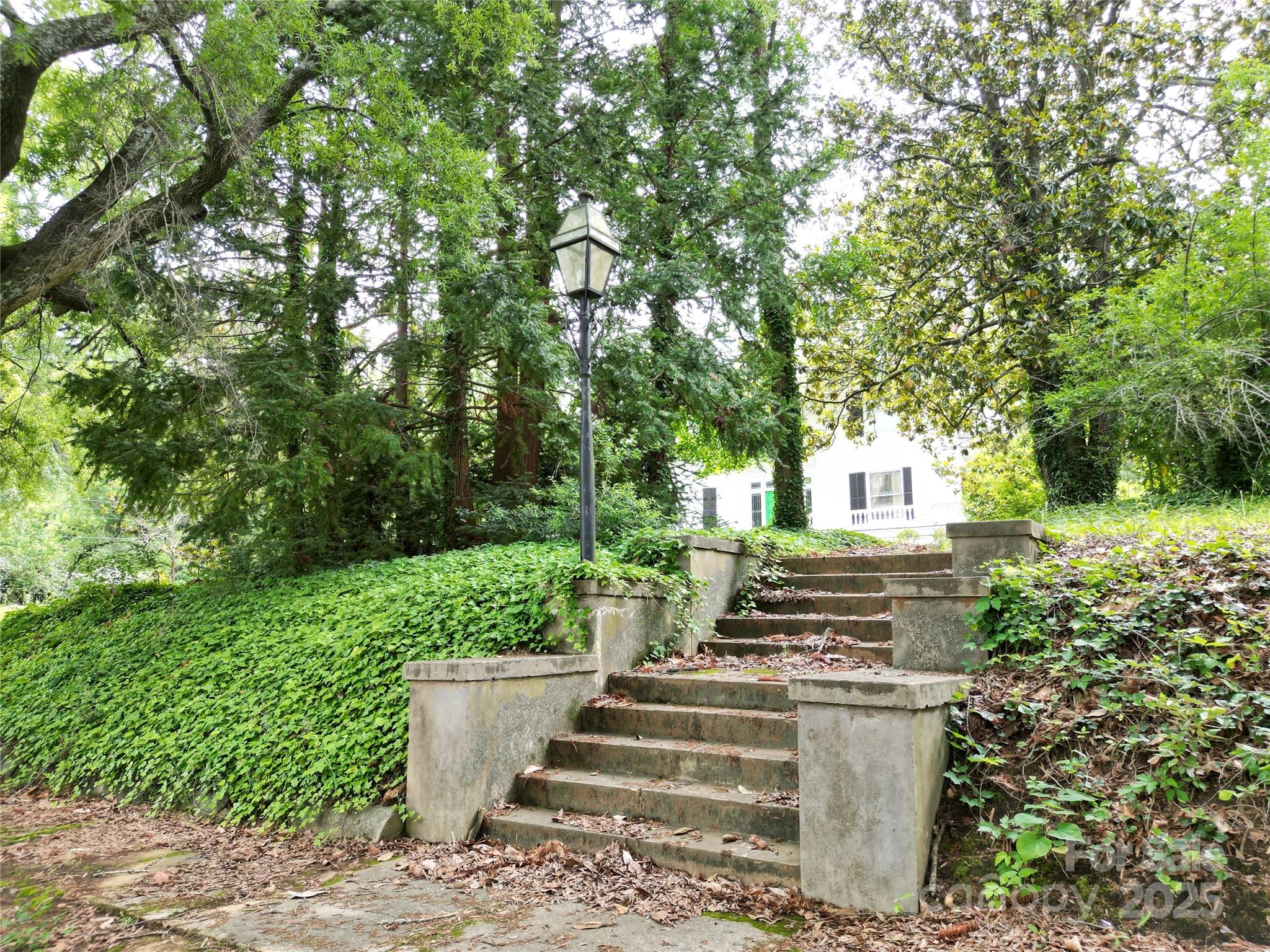 206 Rose Terrace — Wadesboro