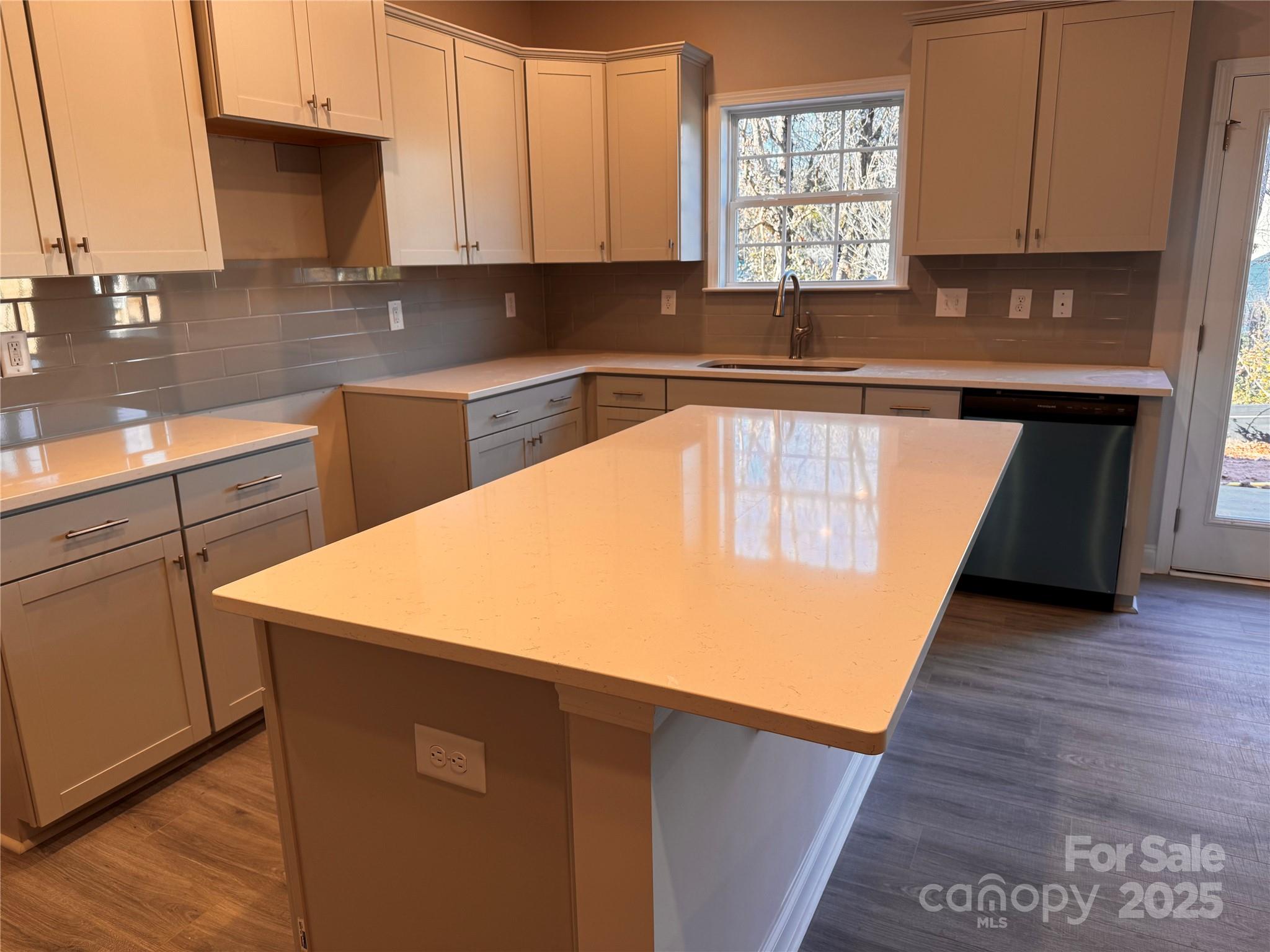 4033 Port Richmond Avenue #7 — Gastonia