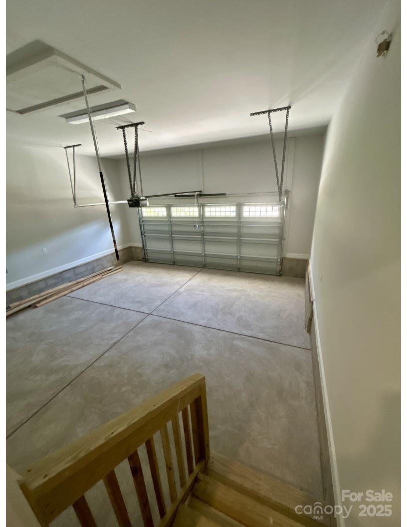 2914 Waterford Lane #33A — Albemarle