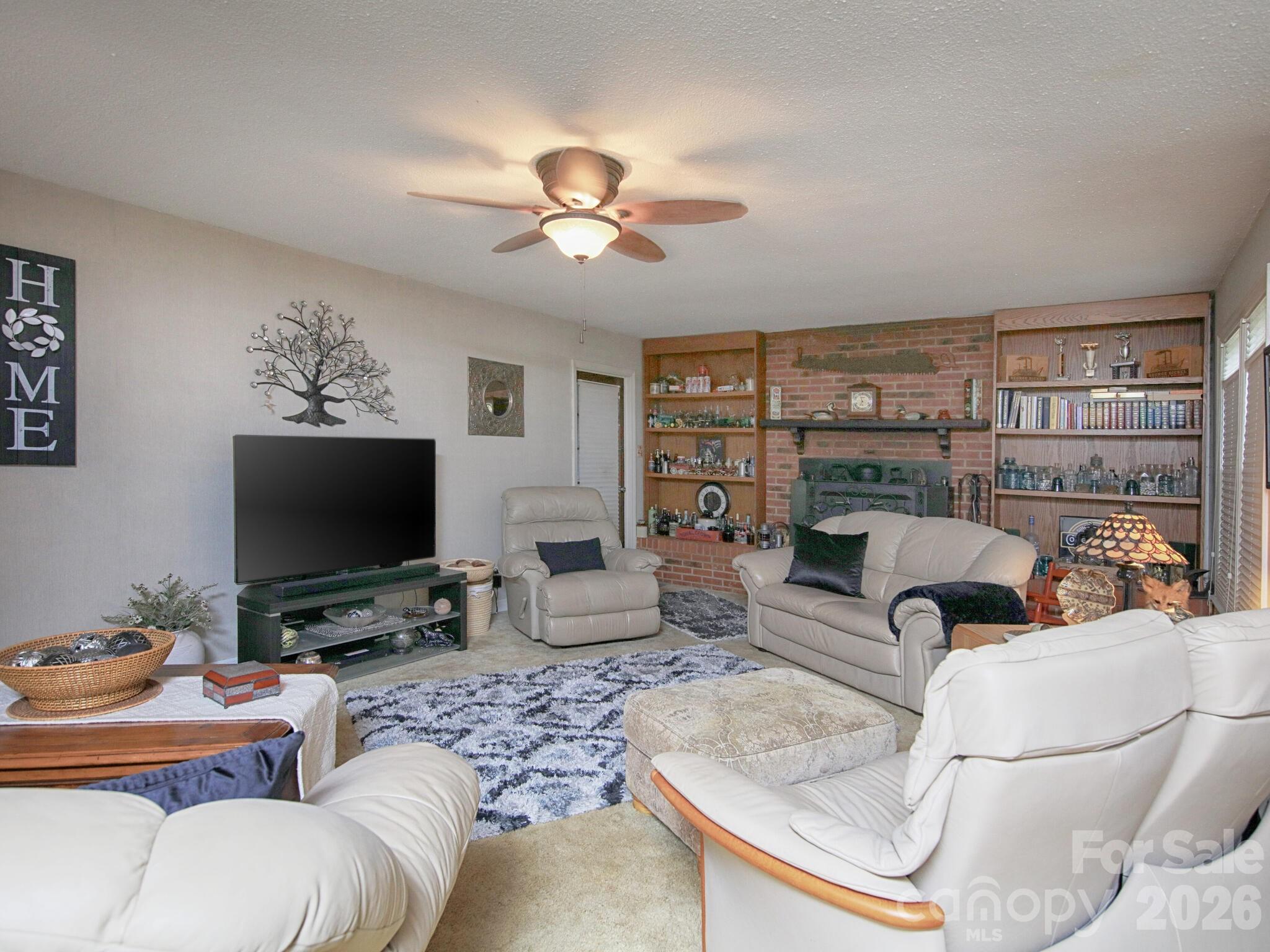 269 Johnson Dairy Road — Mooresville