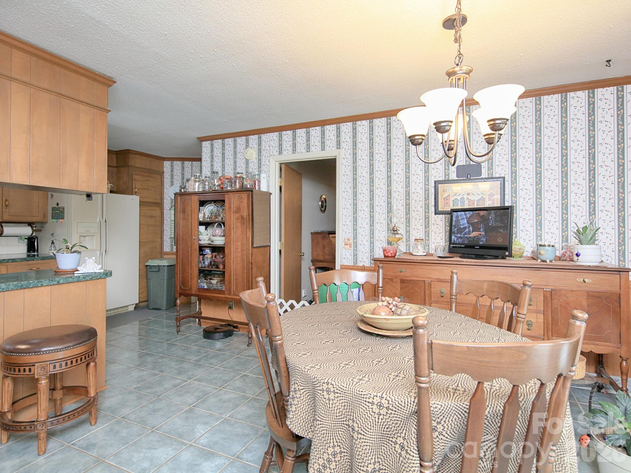 269 Johnson Dairy Road — Mooresville