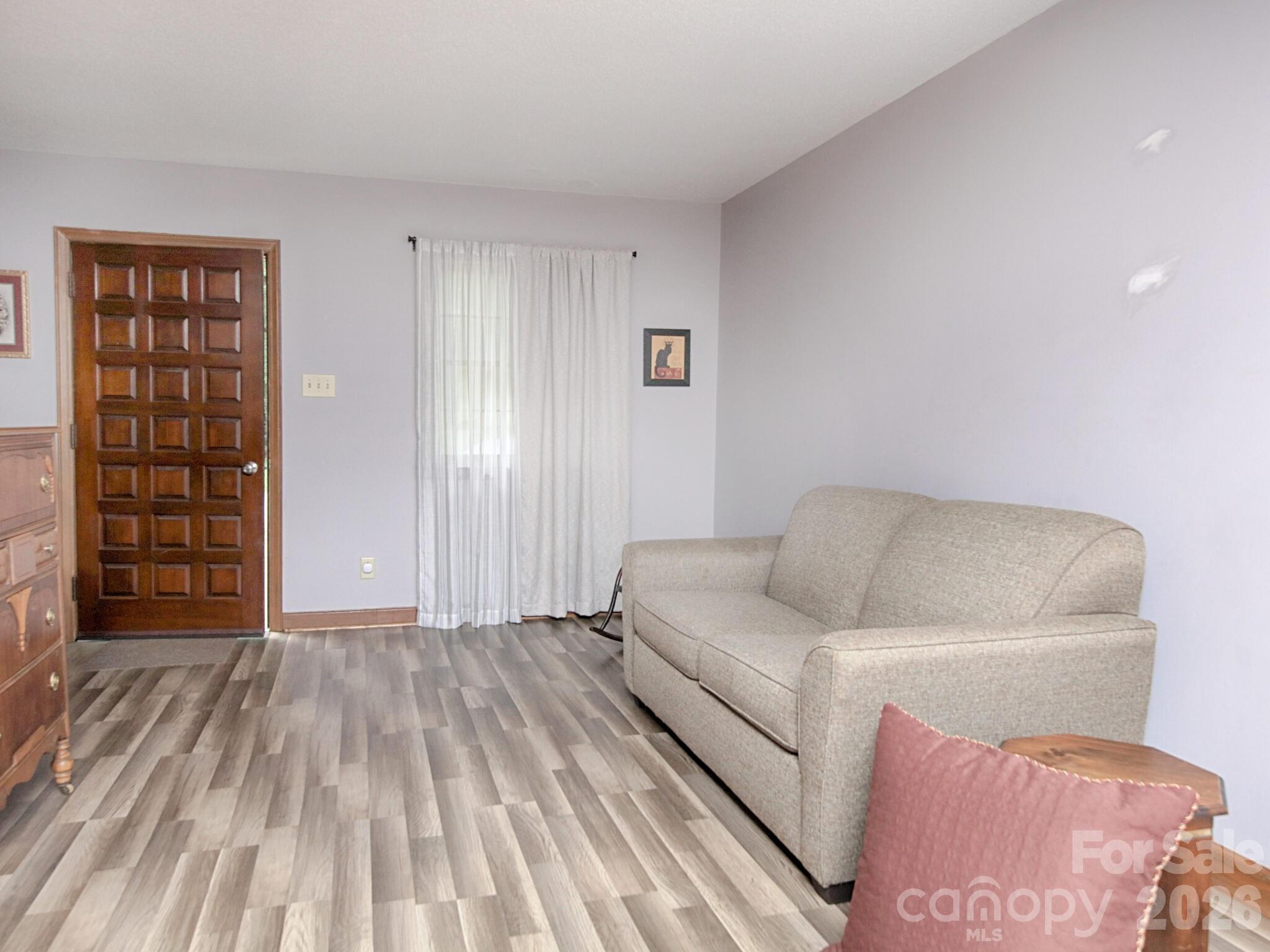 269 Johnson Dairy Road — Mooresville