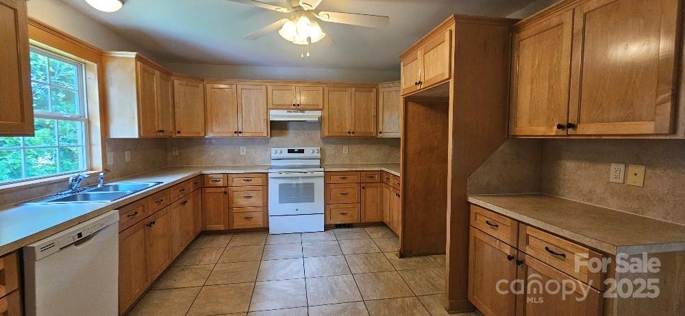 2820 Bellhaven Circle — Charlotte