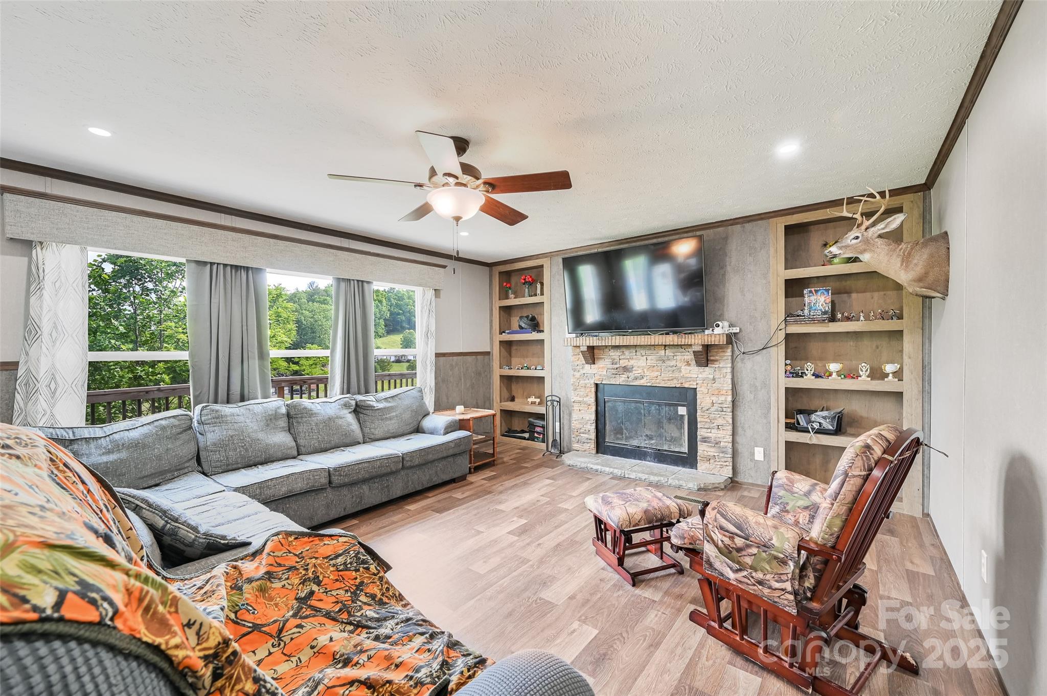 208 Stillwater Springs Road — Burnsville