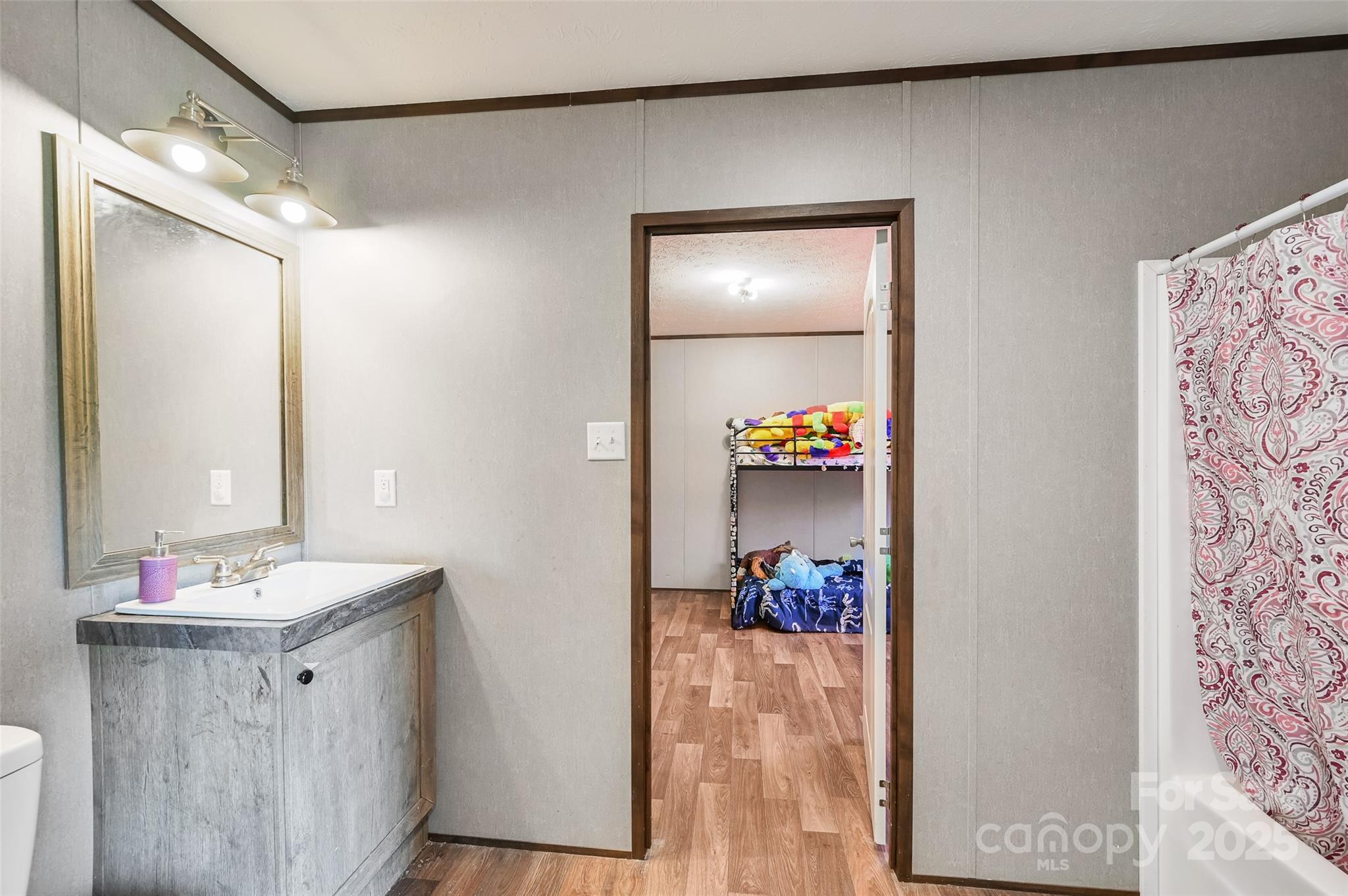 208 Stillwater Springs Road — Burnsville