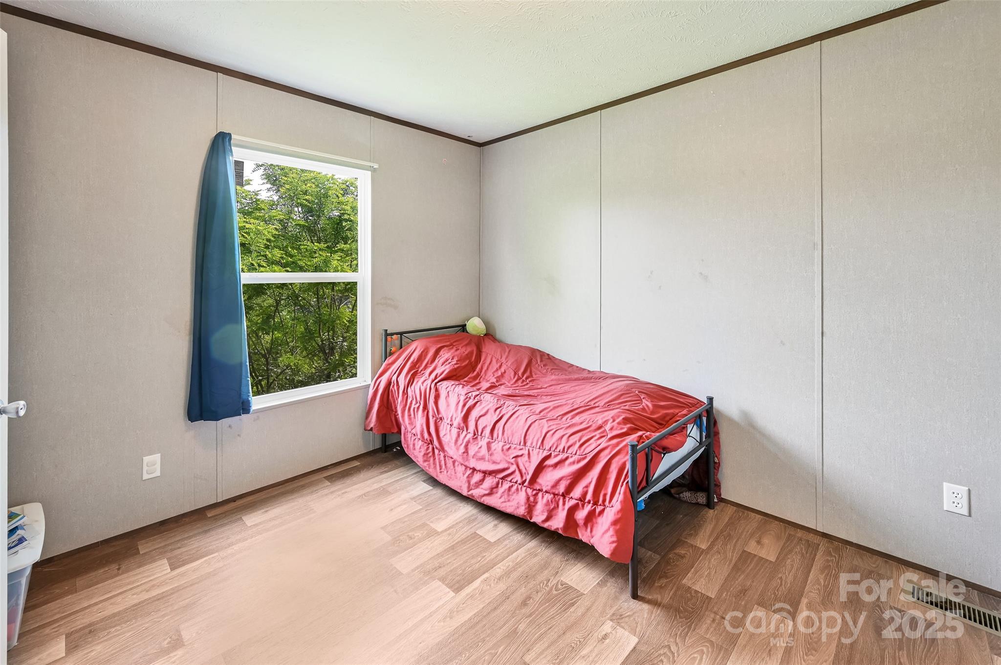 208 Stillwater Springs Road — Burnsville