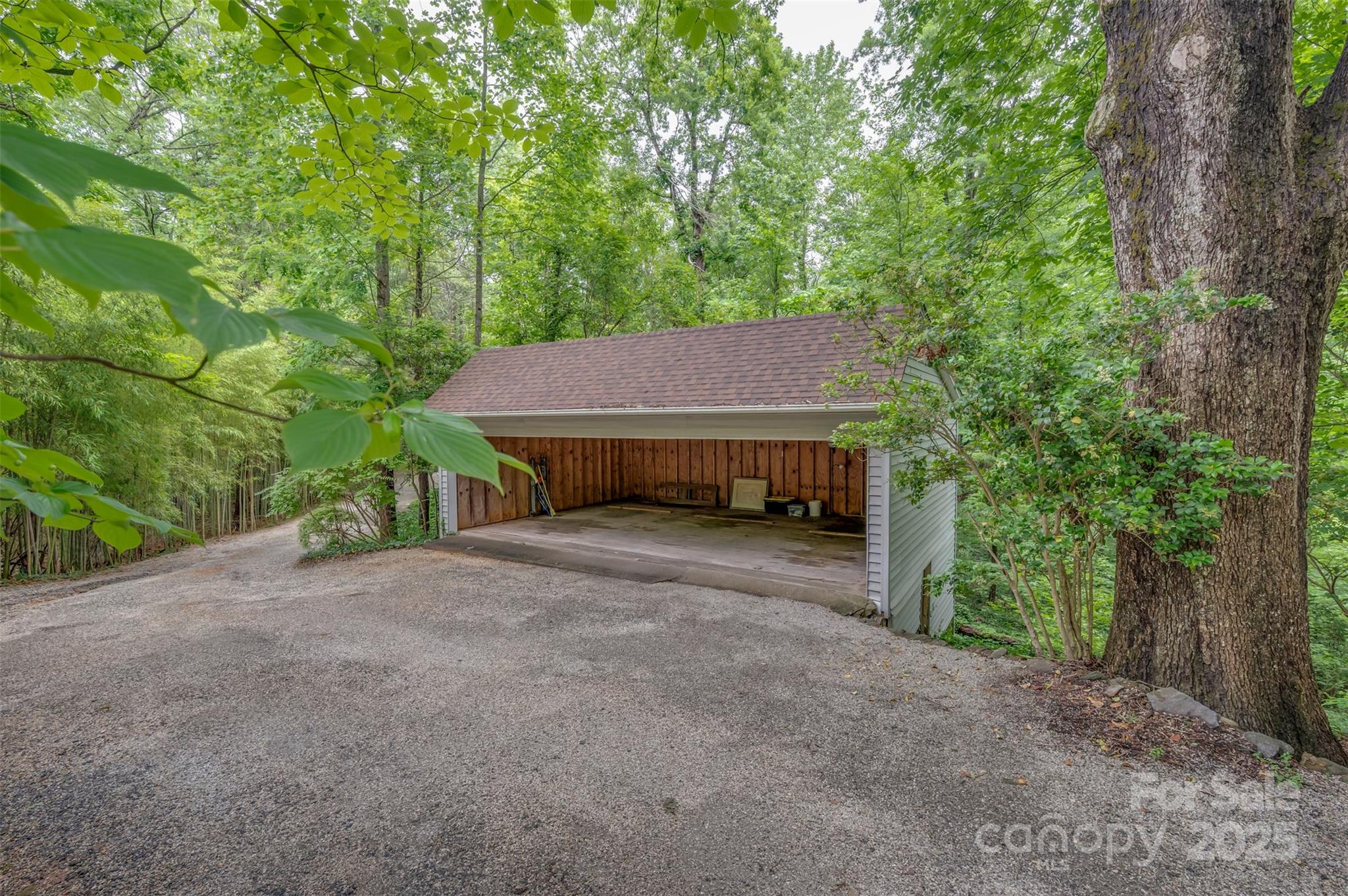 93 Villa Barbara Lane — Tryon