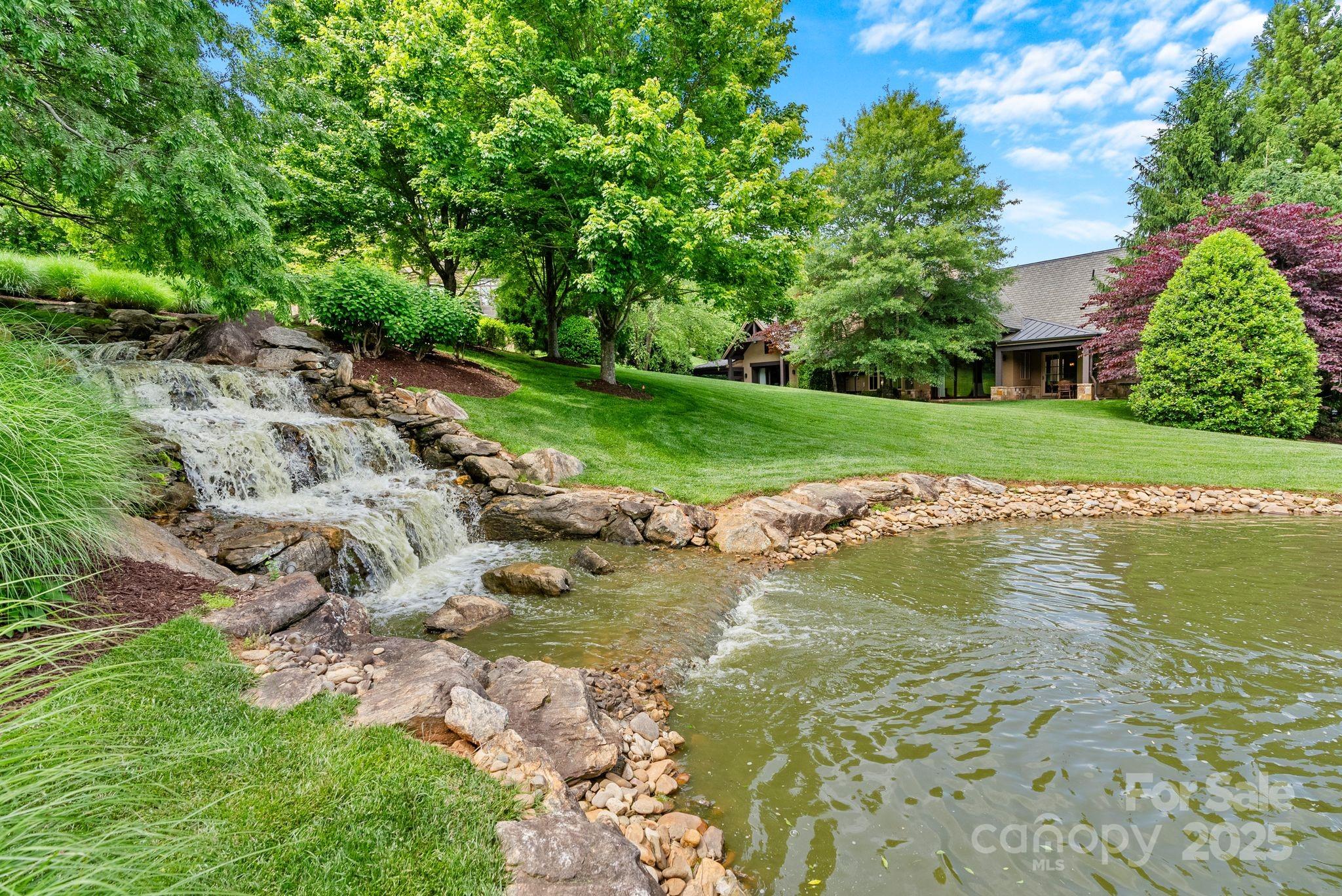 577 Walnut Valley Parkway — Arden