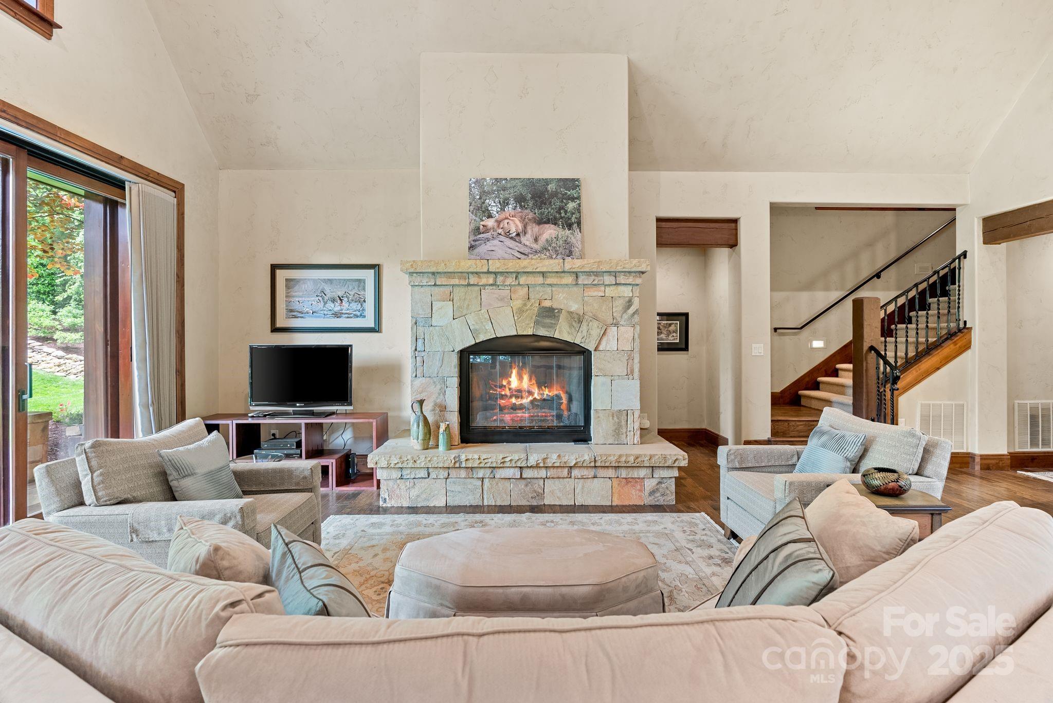 577 Walnut Valley Parkway — Arden