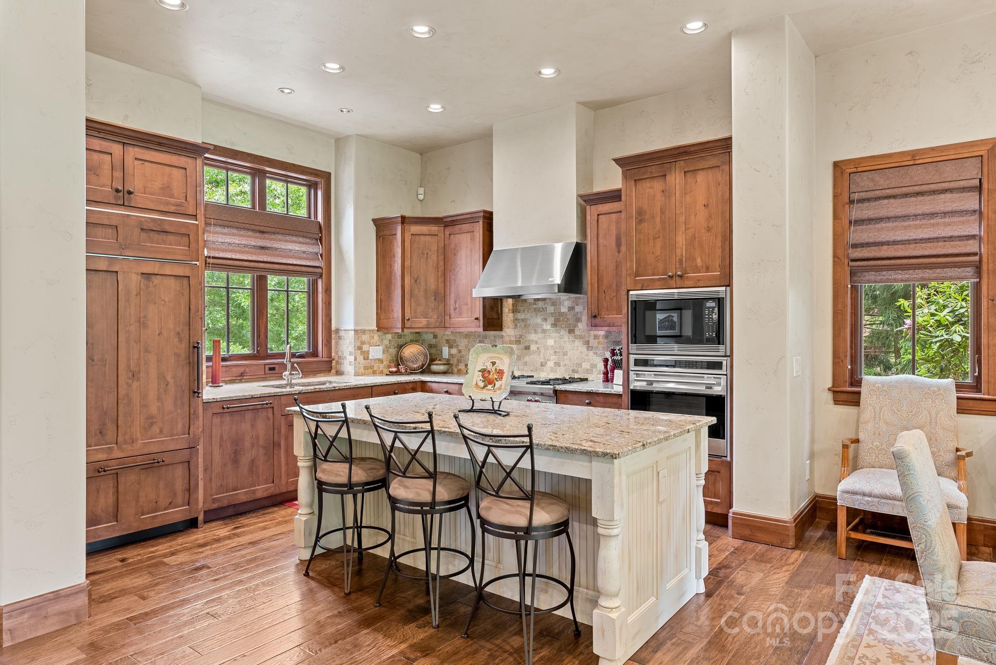 577 Walnut Valley Parkway — Arden